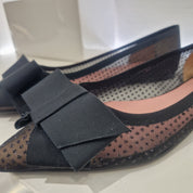 Pretty Ballerinas black ballerina with bow 
