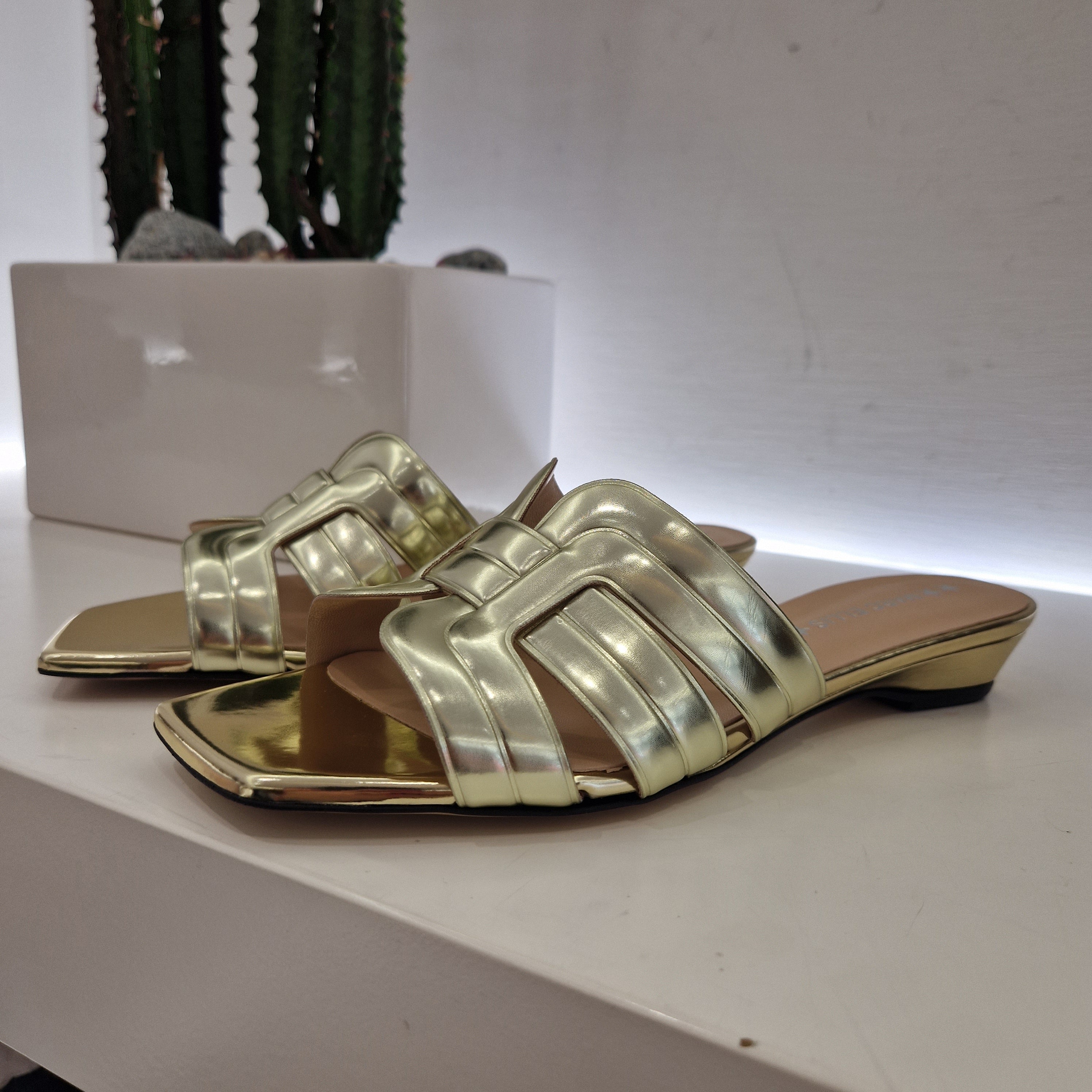 Marc Ellis sandalo ciabatta oro