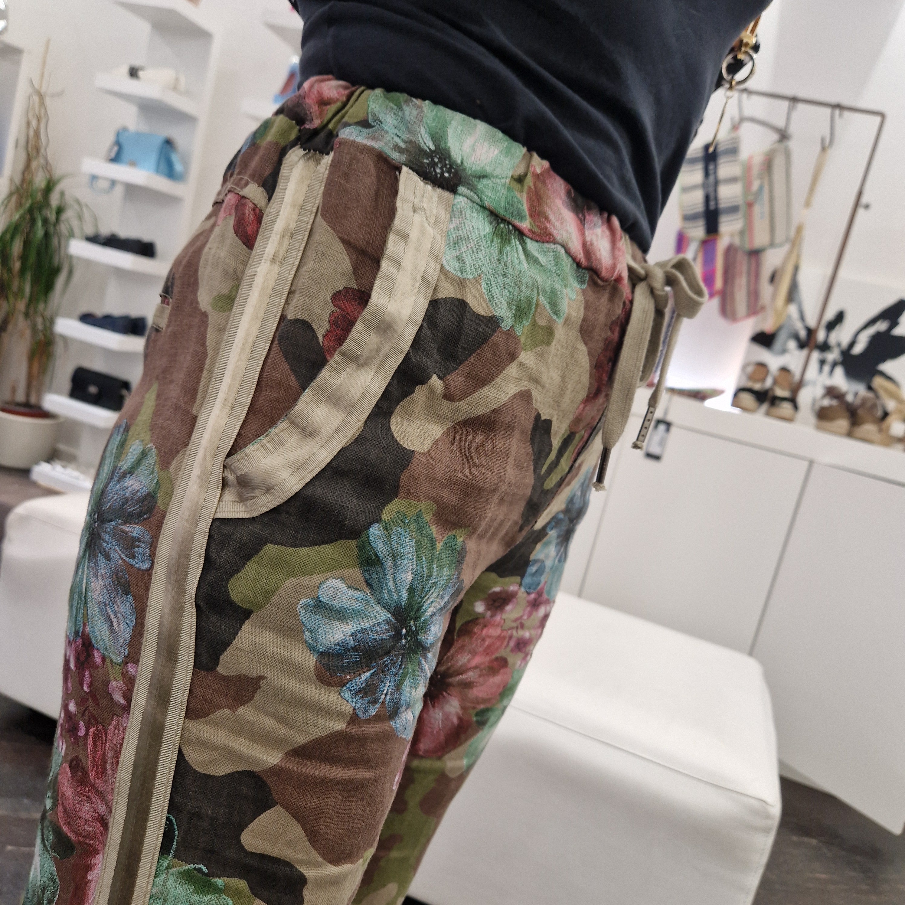 Pantalone in lino stampa floreale