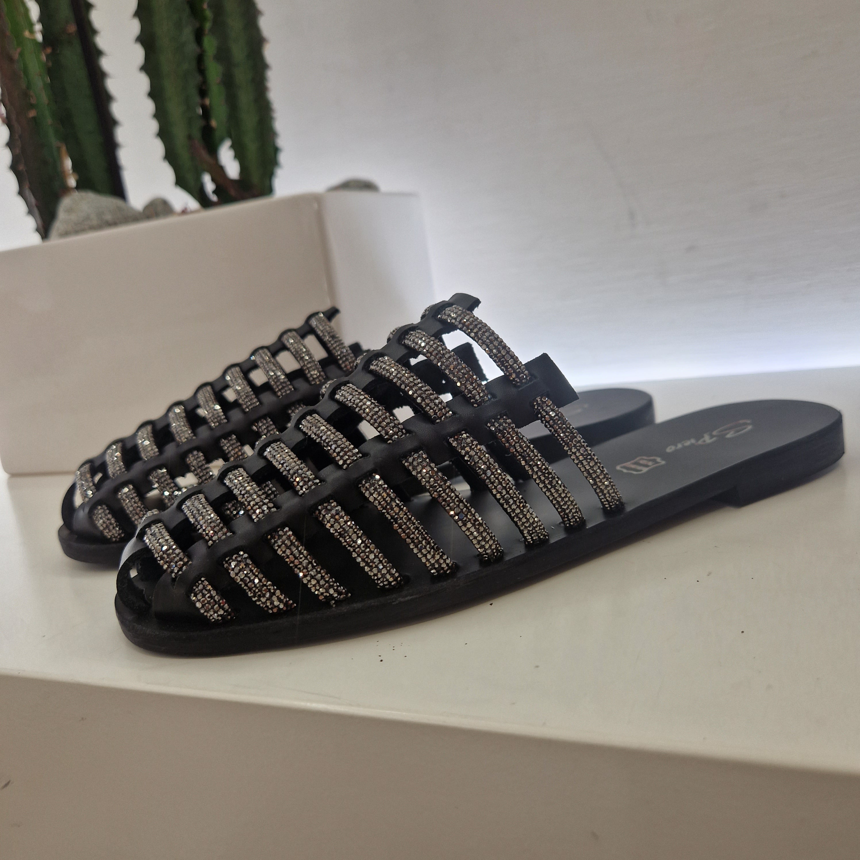 S. Piero sabot nero strass