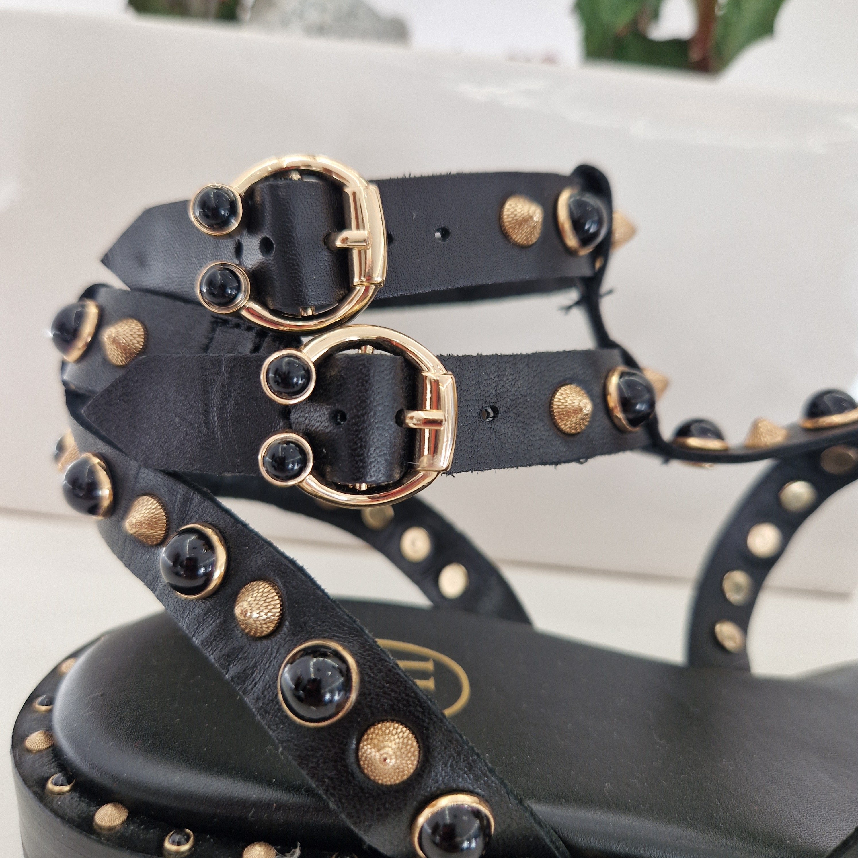 ASH sandali galdiatore modello Passion black