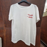 T-shirt bianca scritta rossa