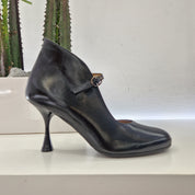 Marc Ellis asymmetric shoe