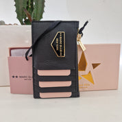 Jayna model black document wallet