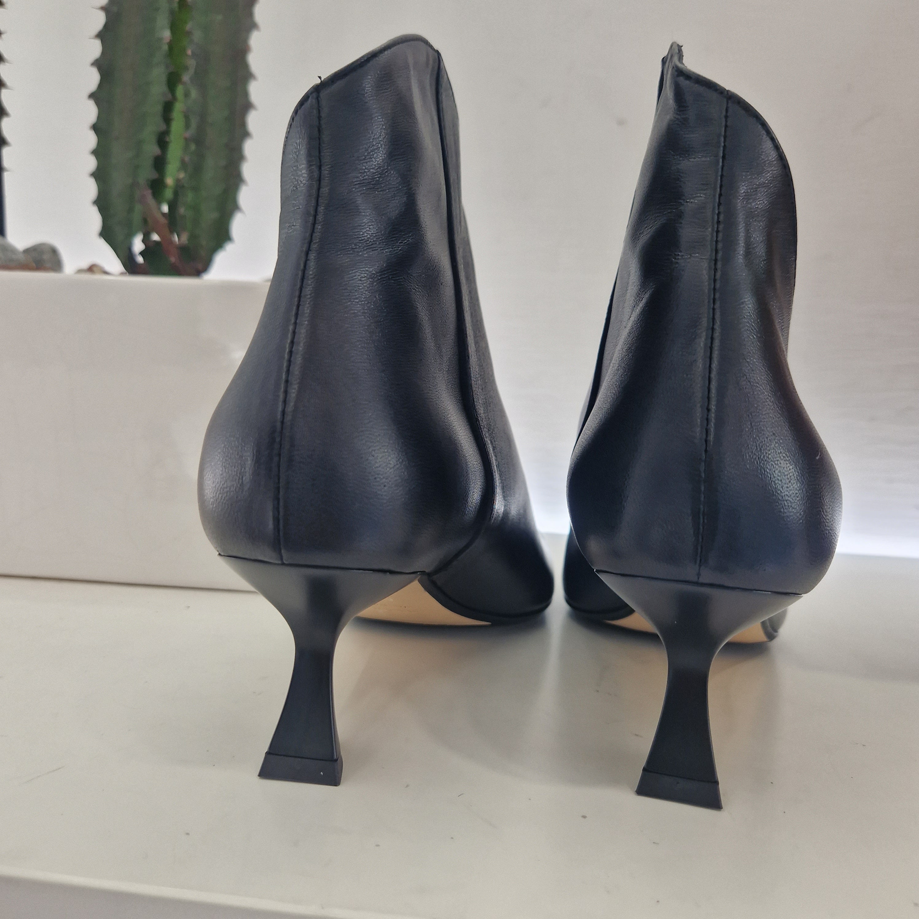 Isabelle Paris open ankle boot heel 50