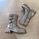 Strategy amphibian buckles black with zip