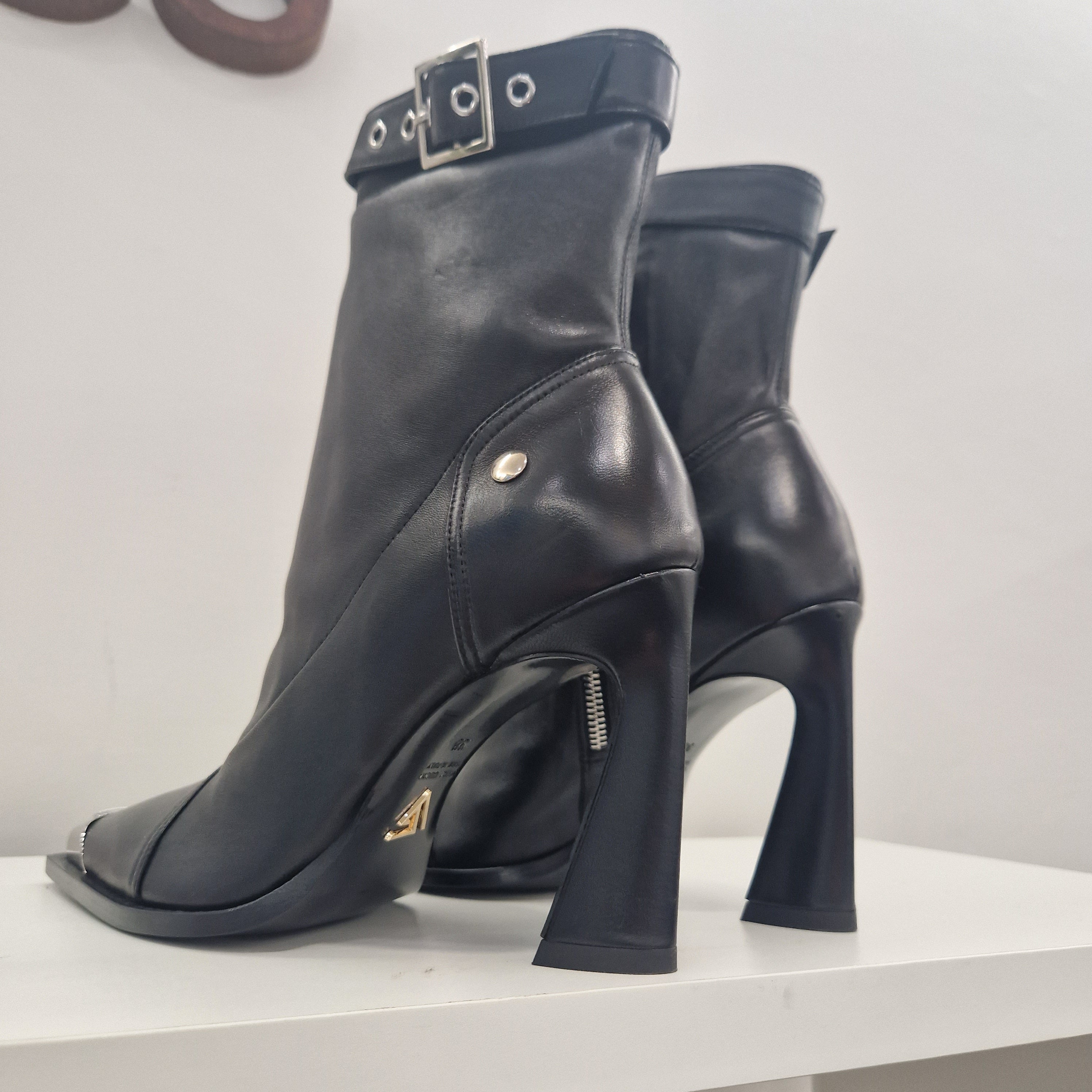 Giampaolo Viozzi stivaletto puntale metallo argento