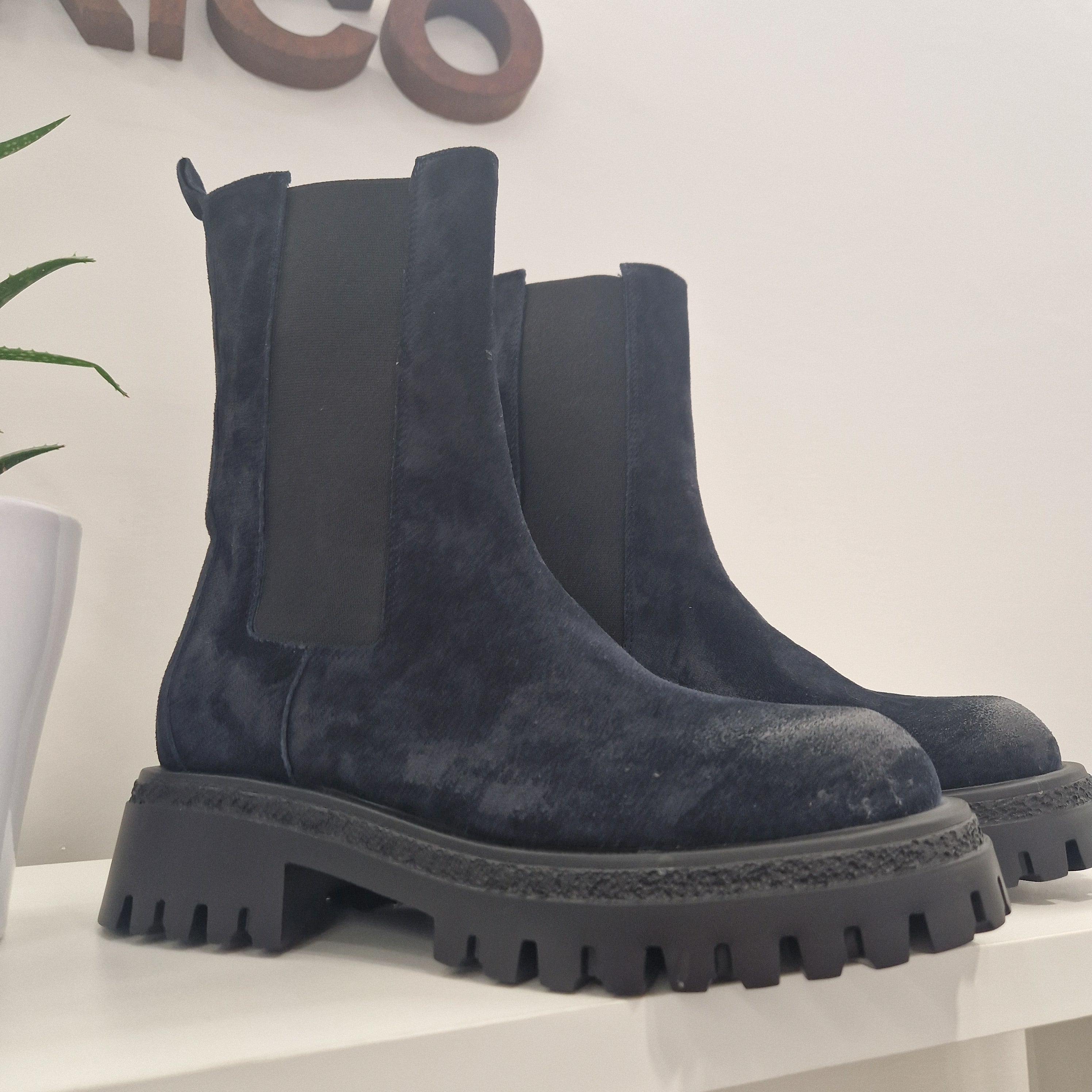 Blue long leg beatles boot