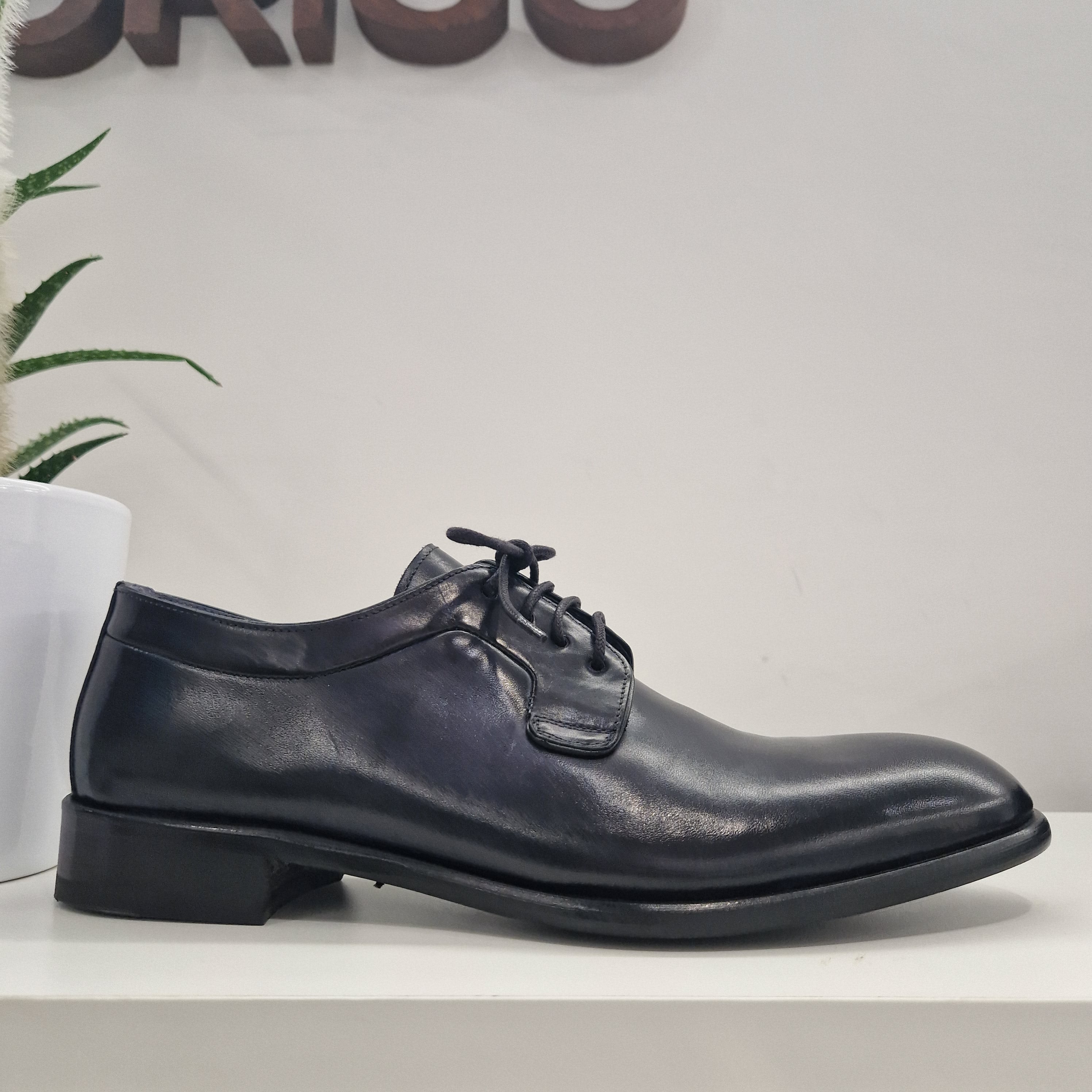 Giulio Moretti scarpa stringata blu scuro