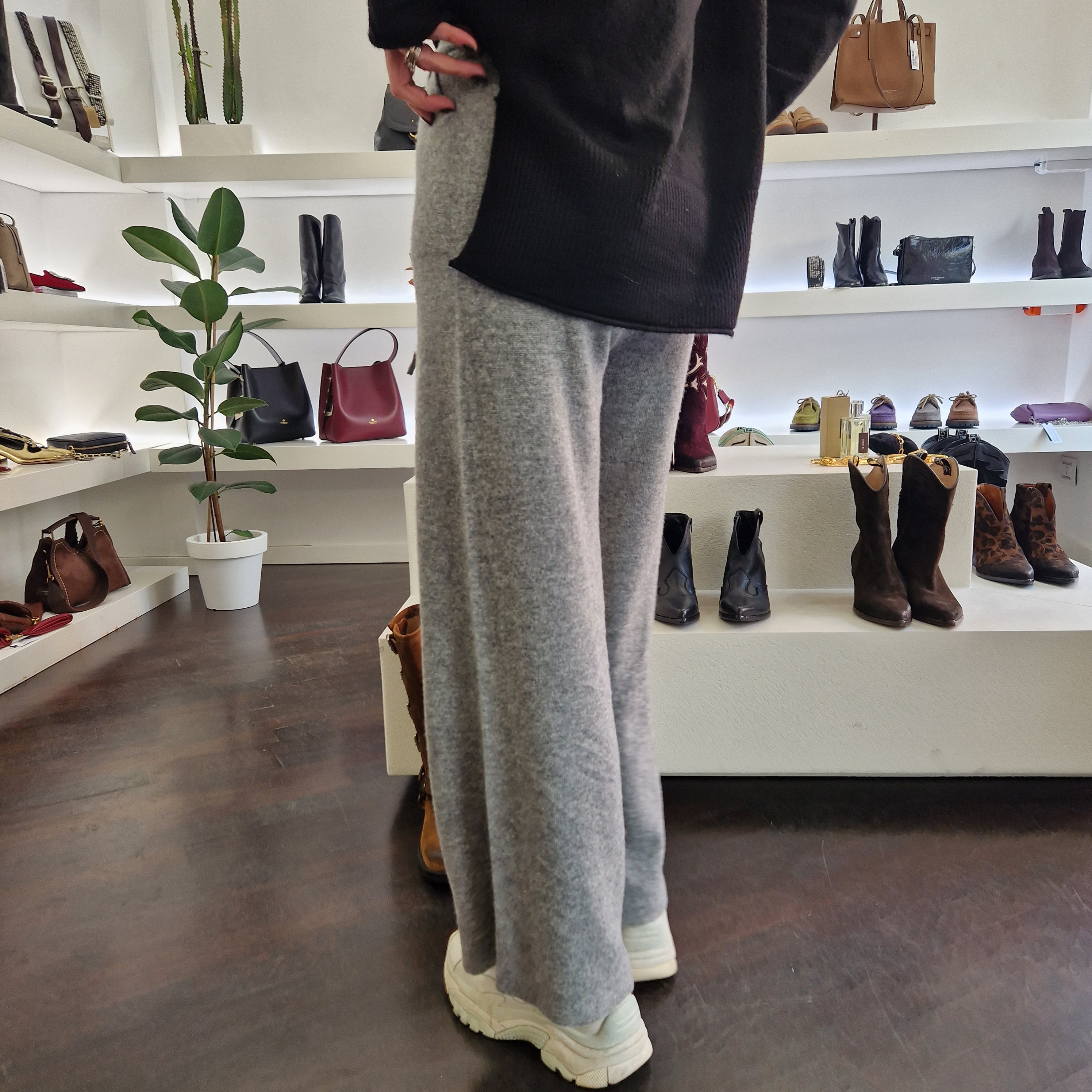 KIKISIX Pantalone TREVI  grigio