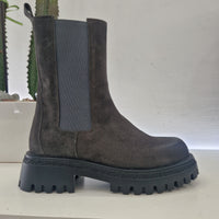 Stivaletto beatles suede grigio