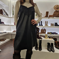KIKISIX abito nero in ecopelle