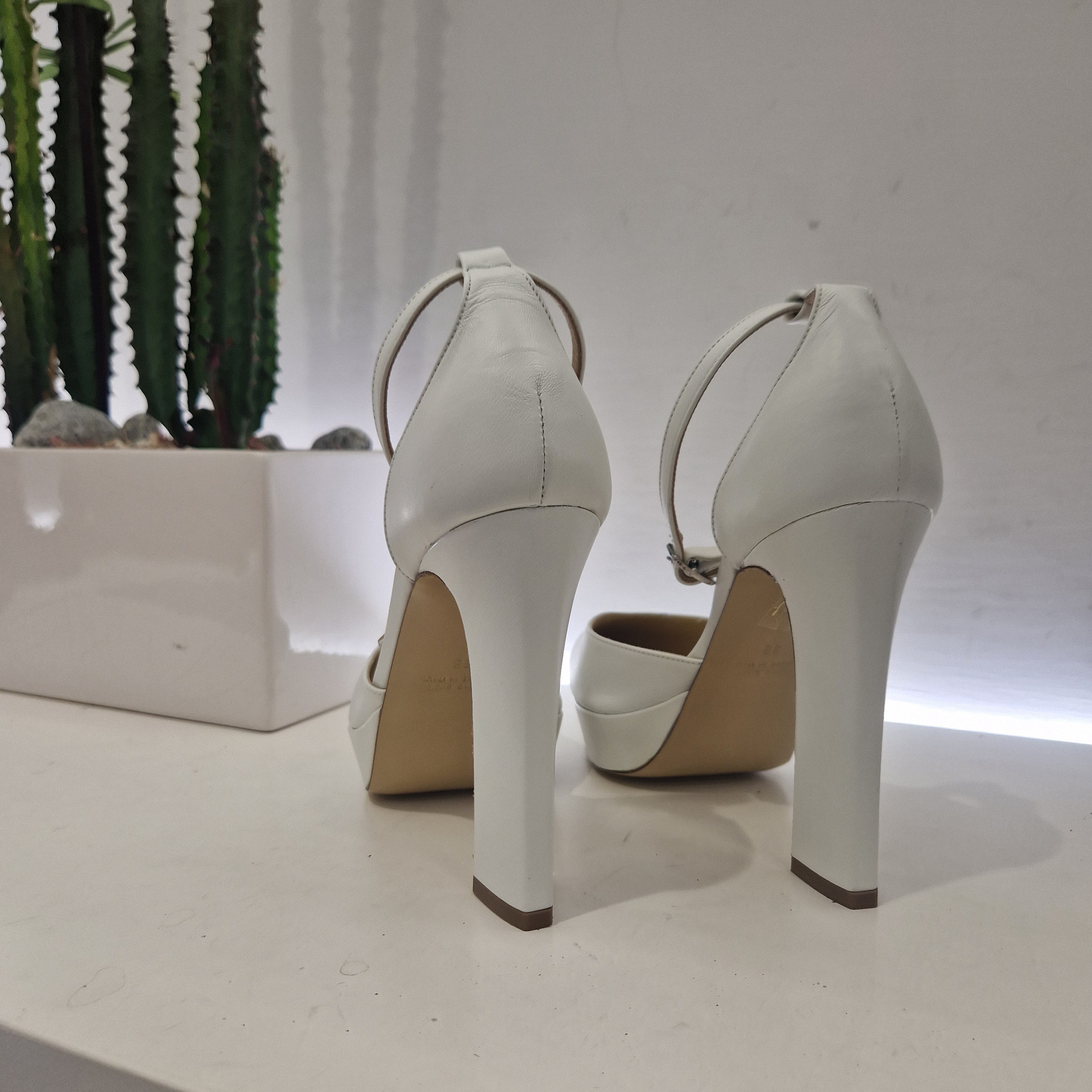Dorico scarpa bianca platform