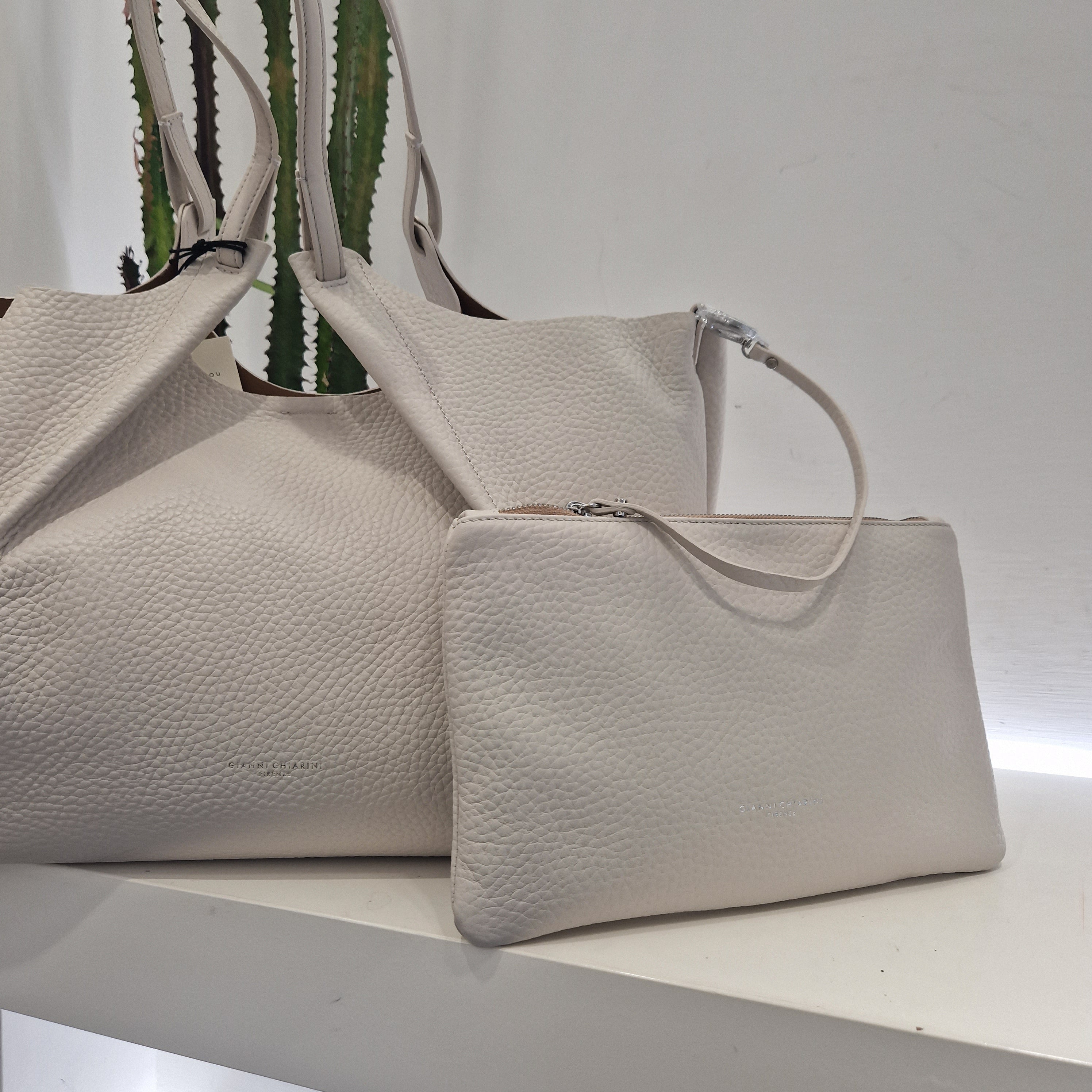 Gianni Chiarini  linea DUA dimensione grande color panna