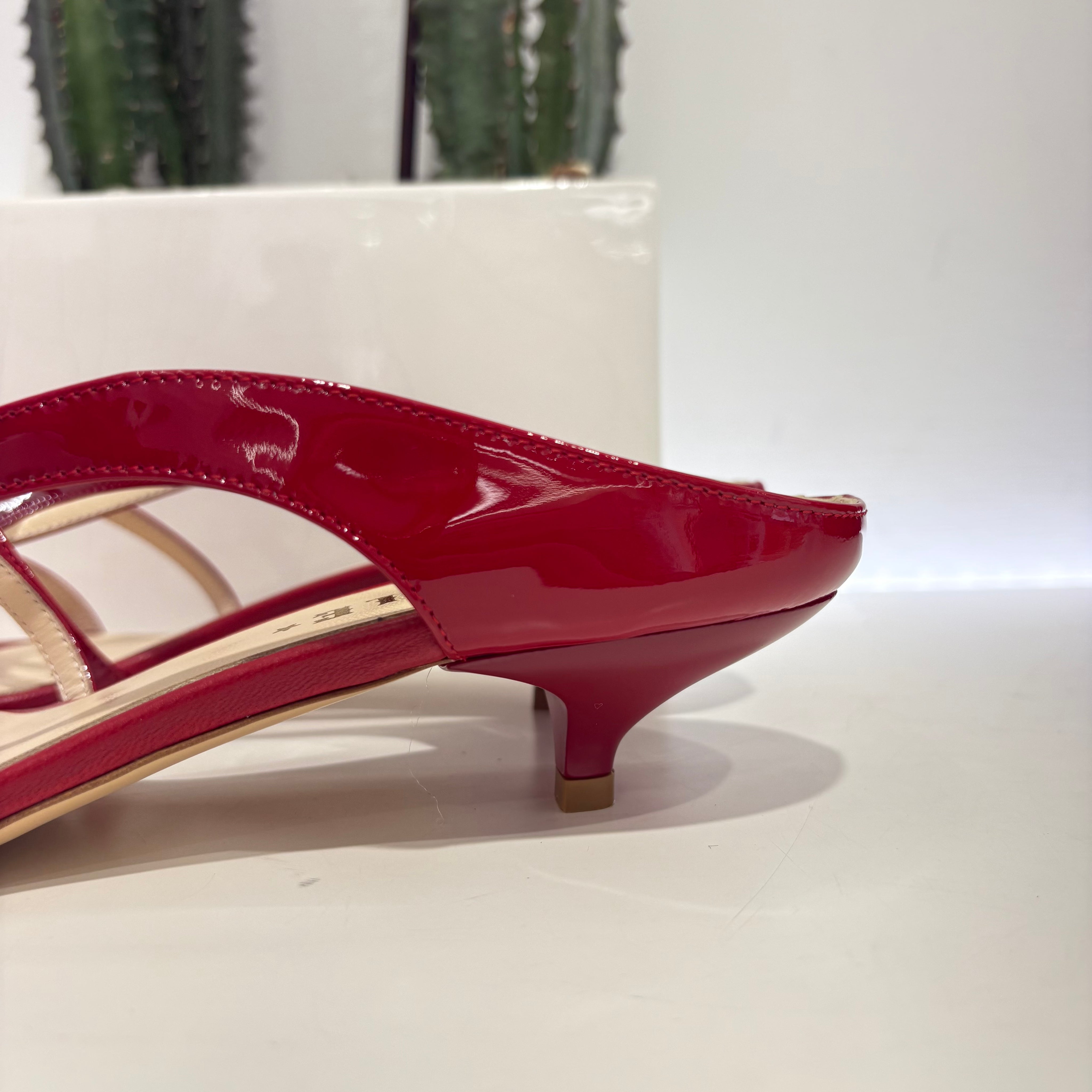Infradito vernice rosso t. 30