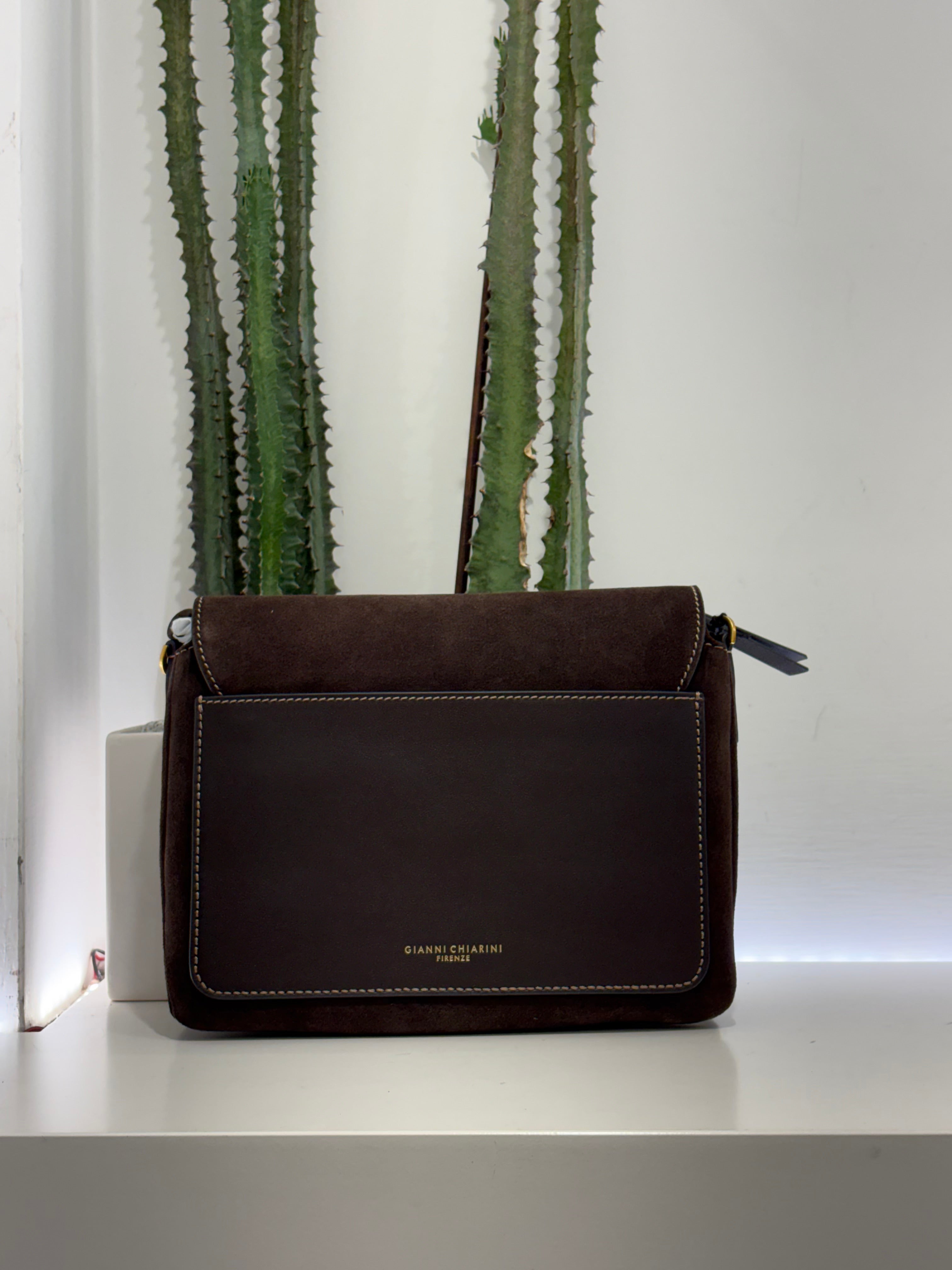 Gianni Chiarini borsa THREE