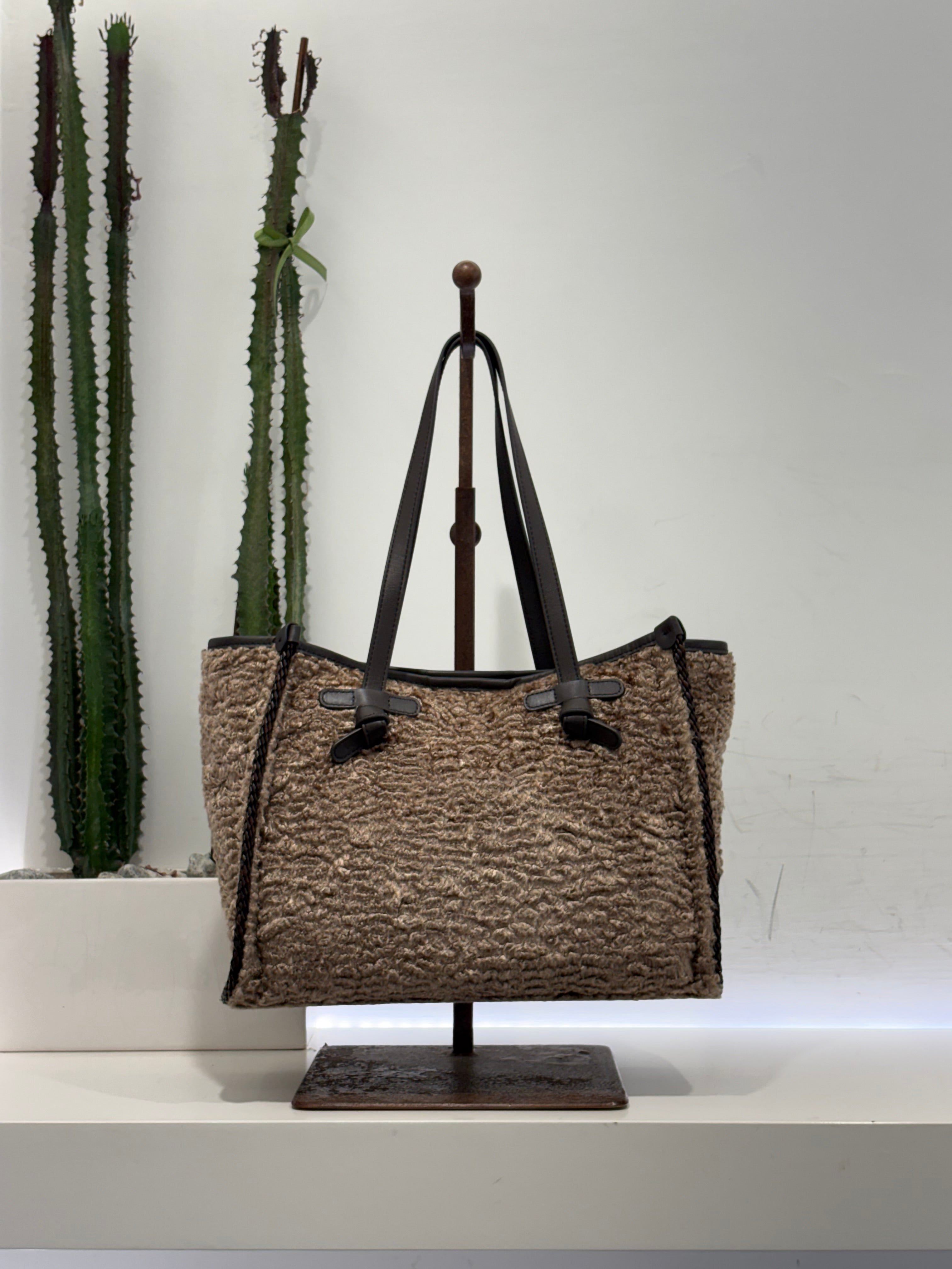 Gianni Chiarini borsa MARCELLA lana beige (dimensione media)