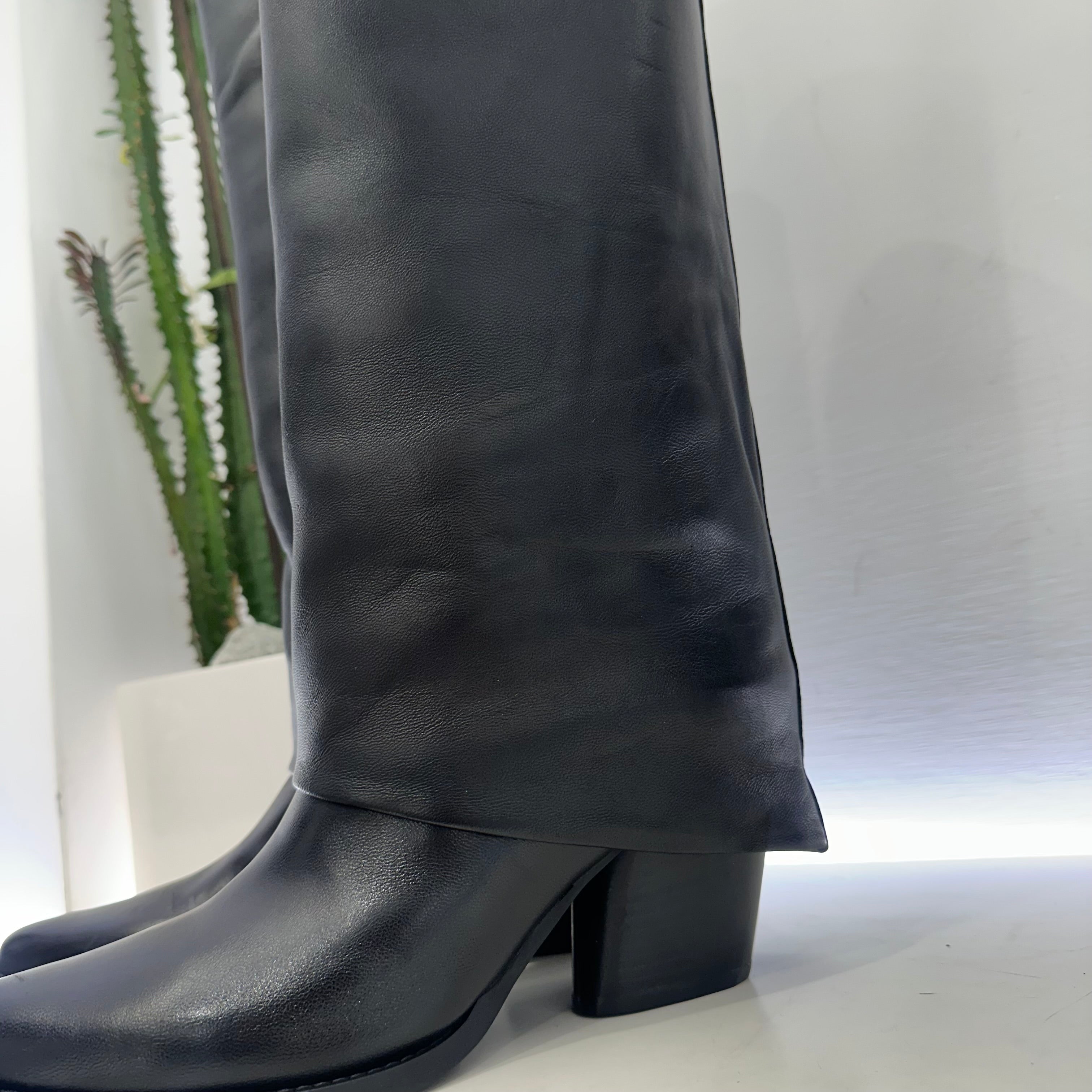 Stivale texano ASIA rovesciato pelle nera