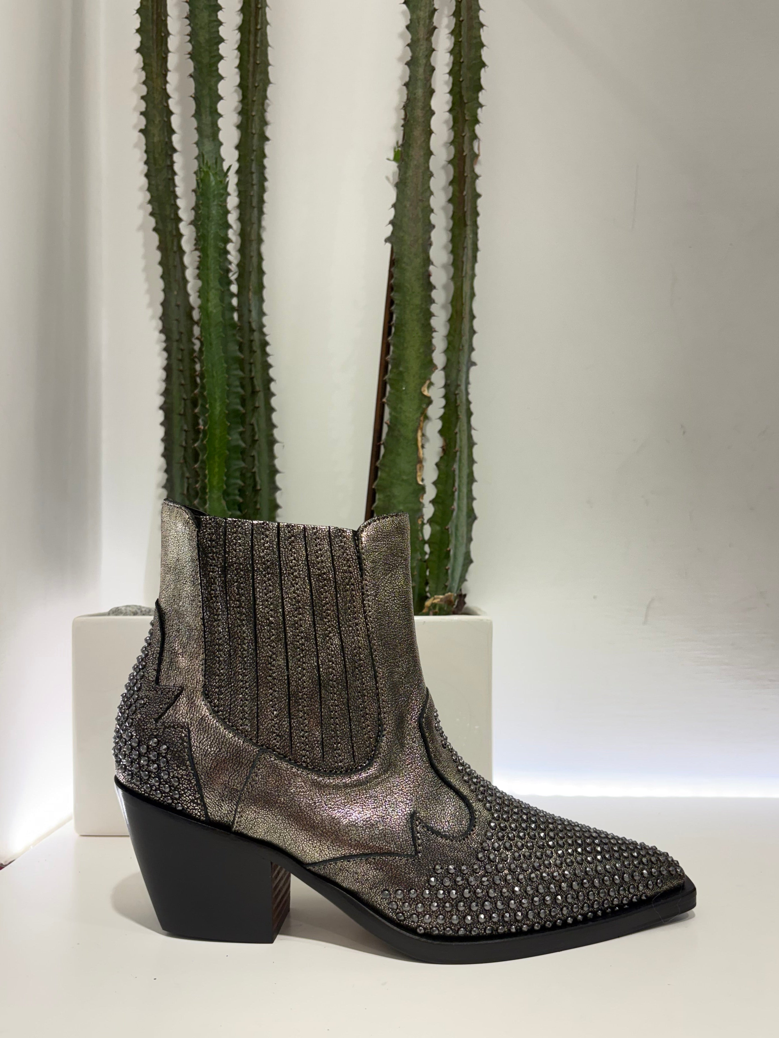 Texano metallo con borchie argento