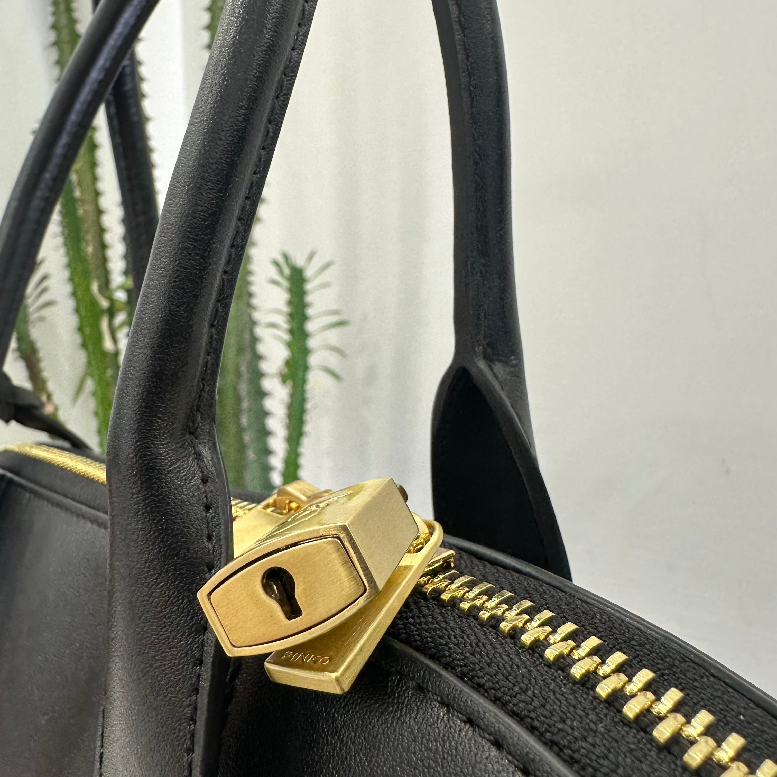 PINKO borsa BOWLING bug