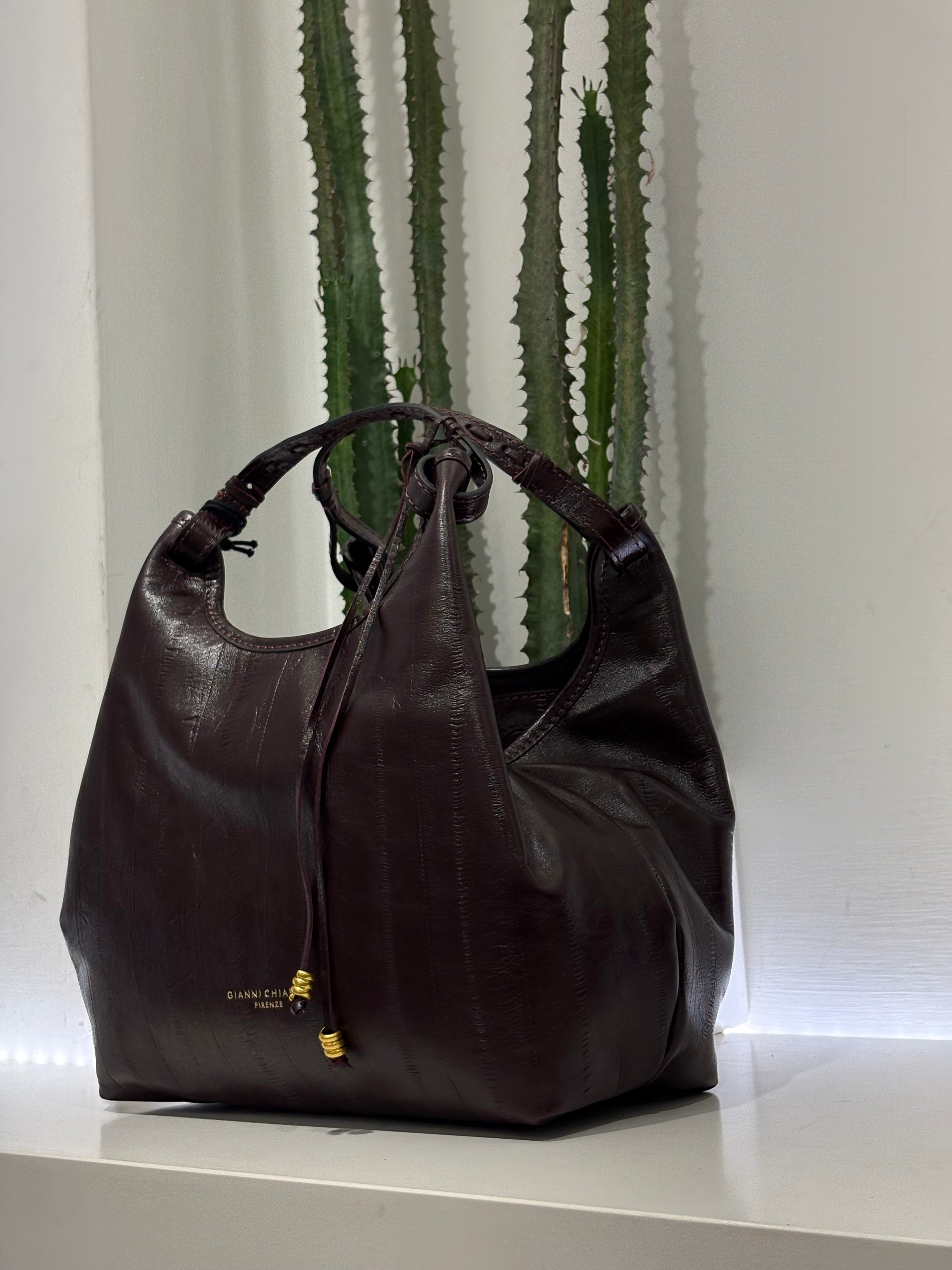 Gianni Chiarini DUA ANTIQUE RUBY  dimensione MEDIA