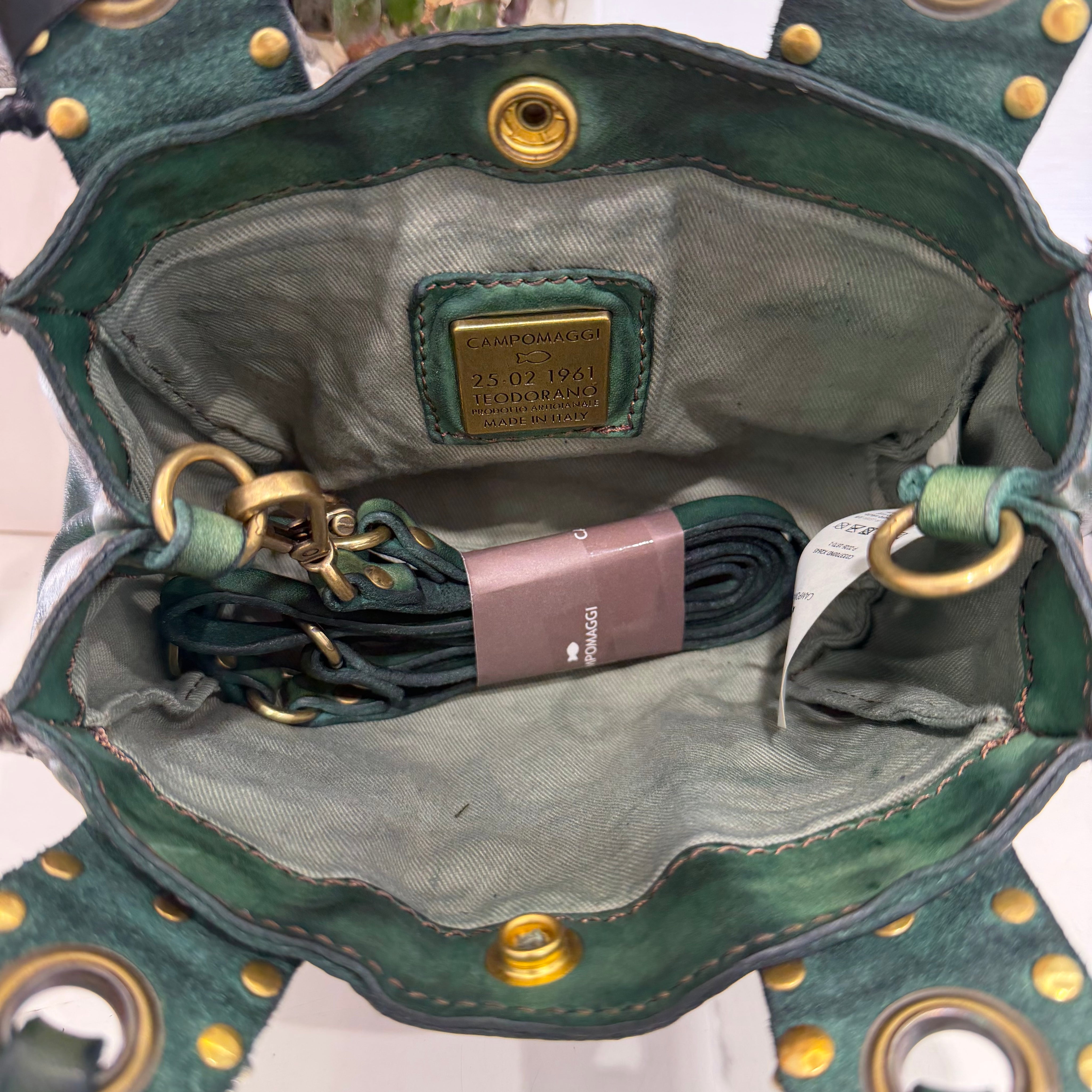 Campomaggi mini bag DAFNE bottiglia