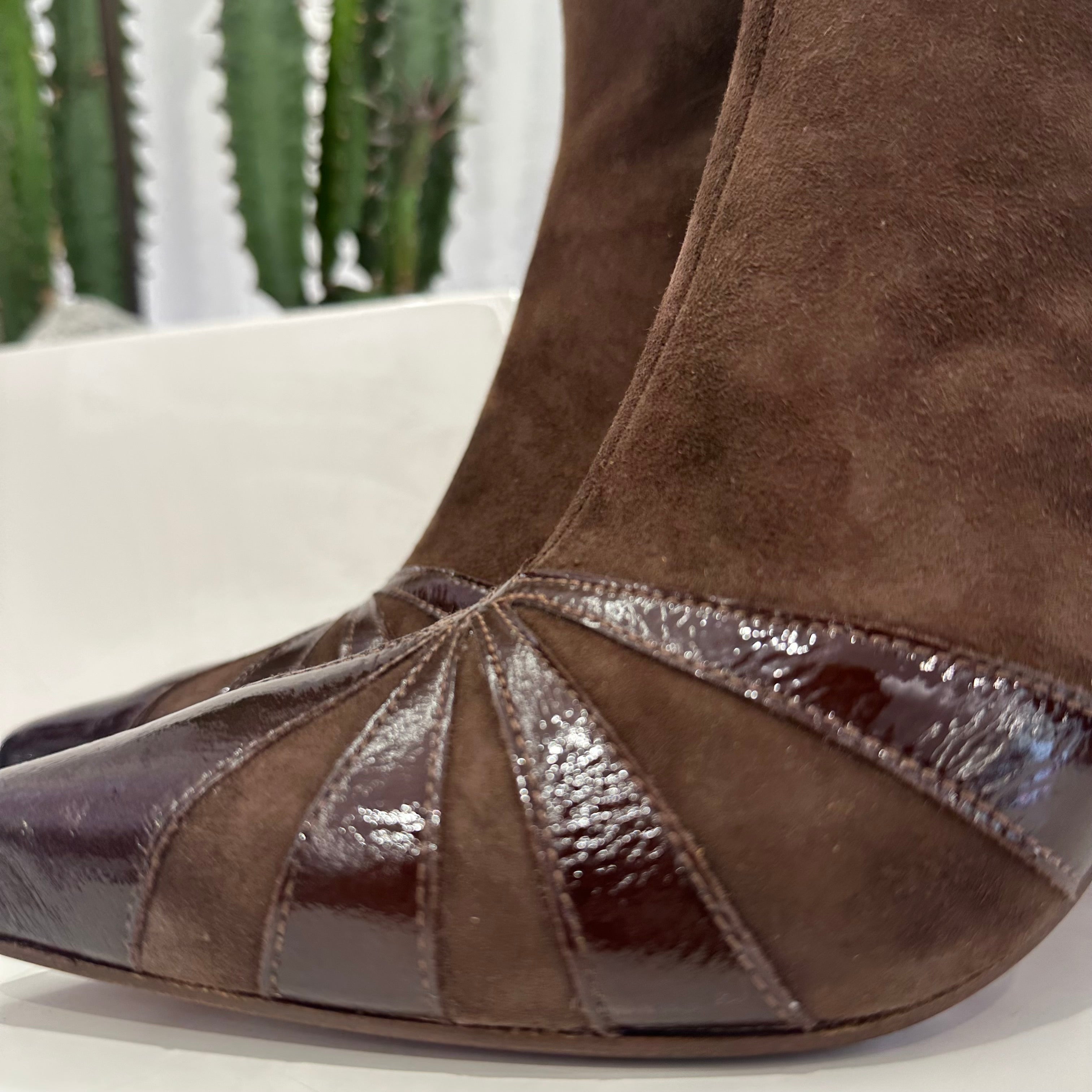 Chie Mihara stivaletto suede  LUDRIK BROWN