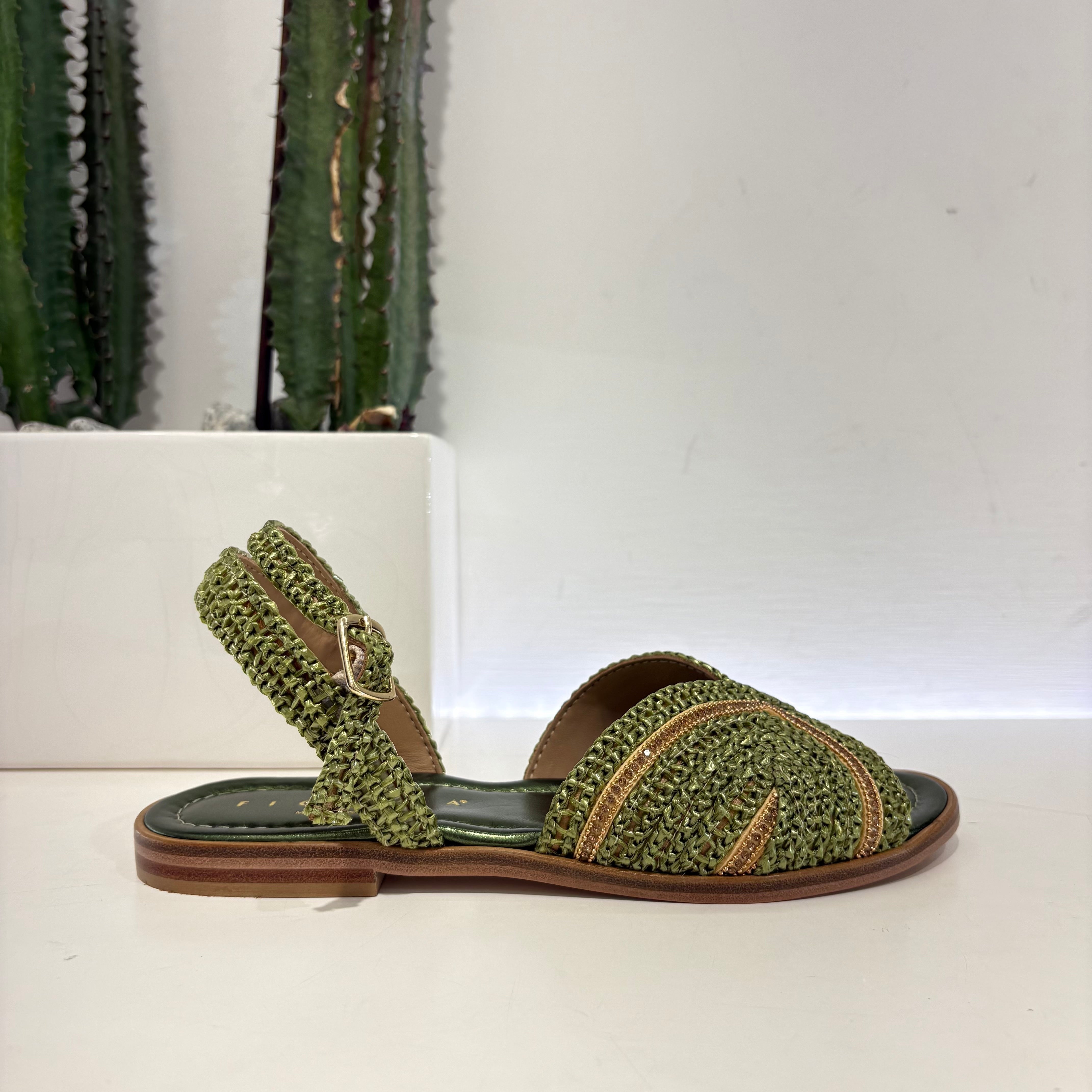 Fiorina sandalo in rafia verde