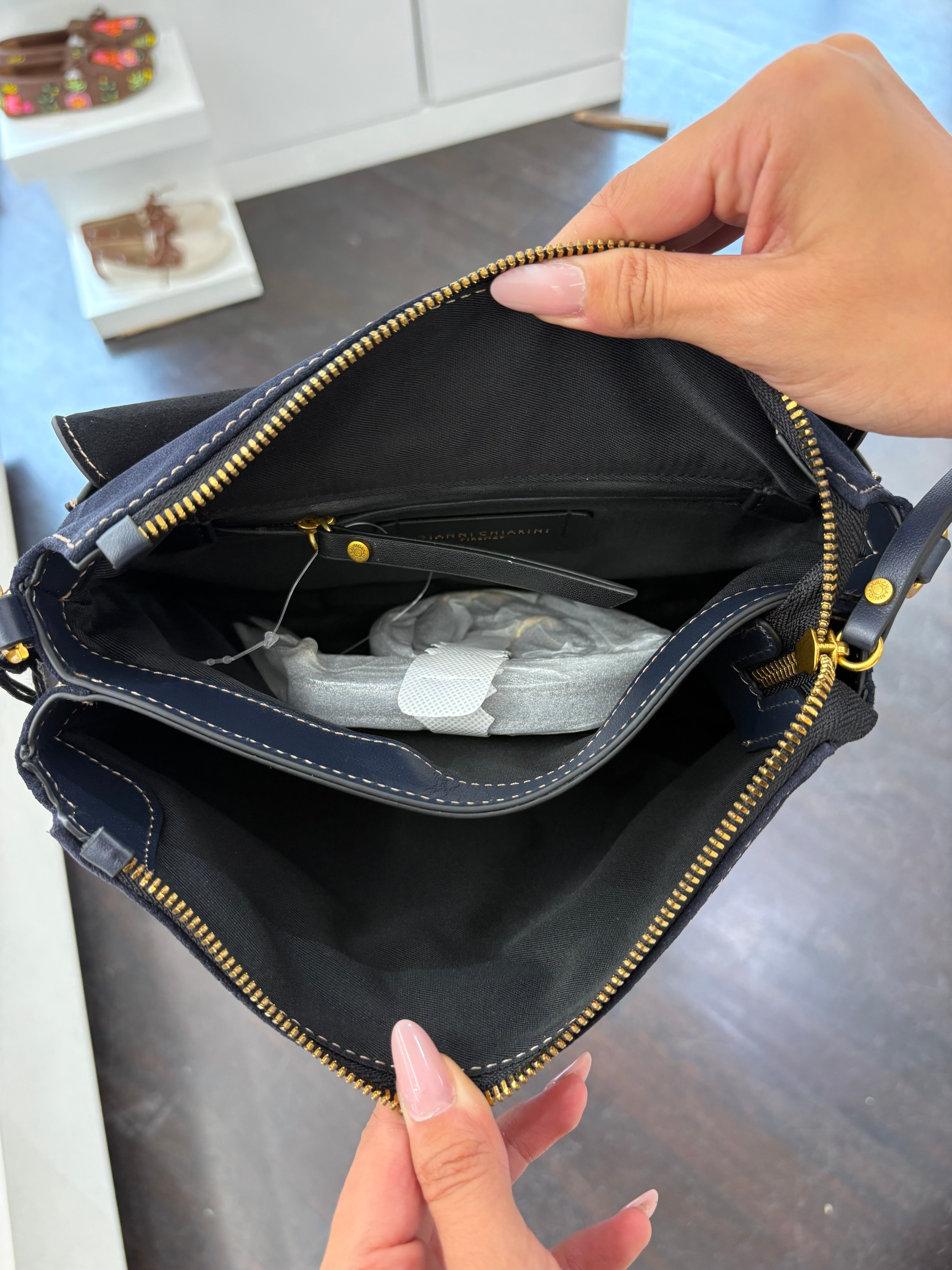 Gianni Chiarini borsa THREE