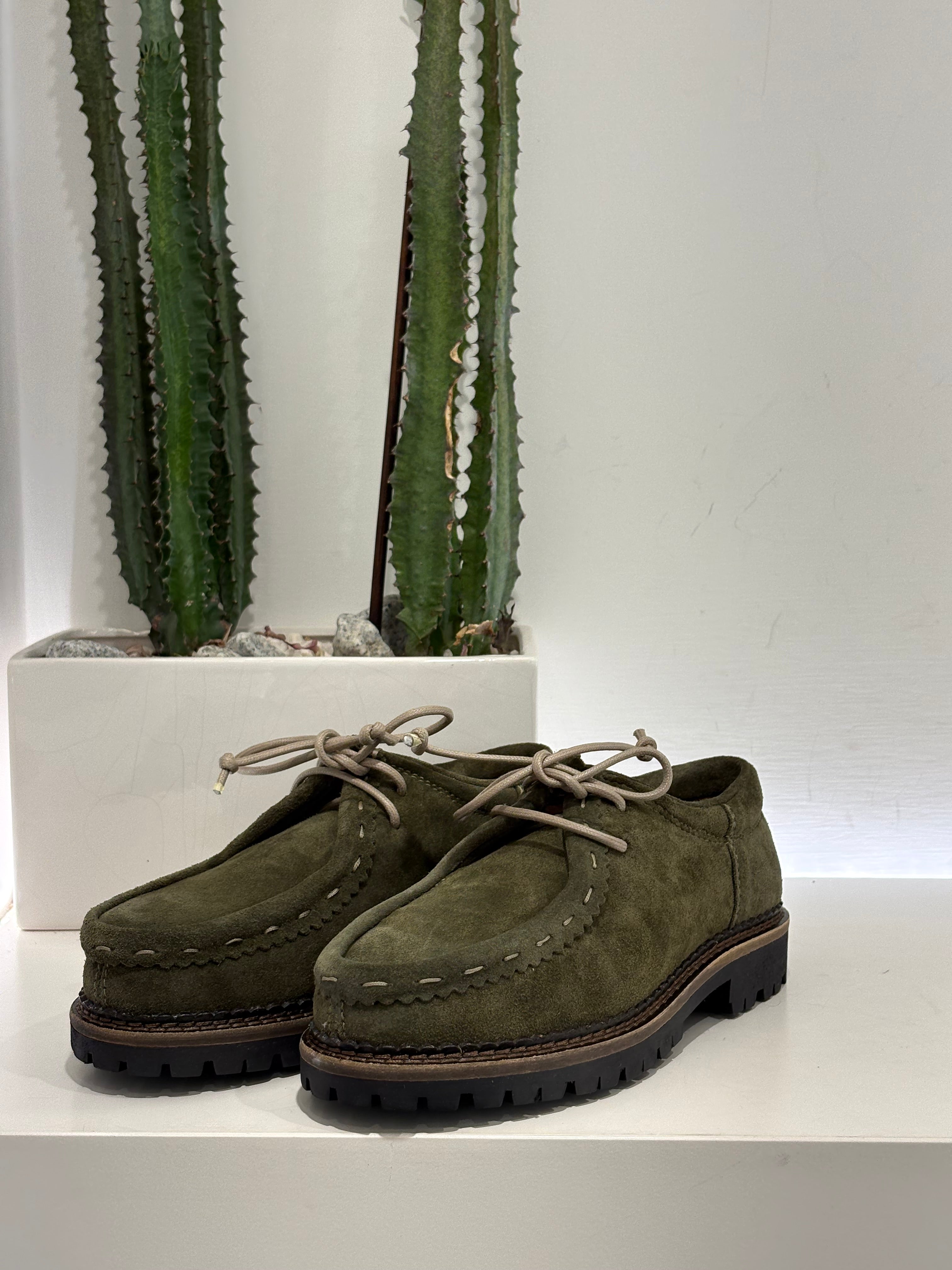 BEKK modello sebago lacci vaschetta suede militare
