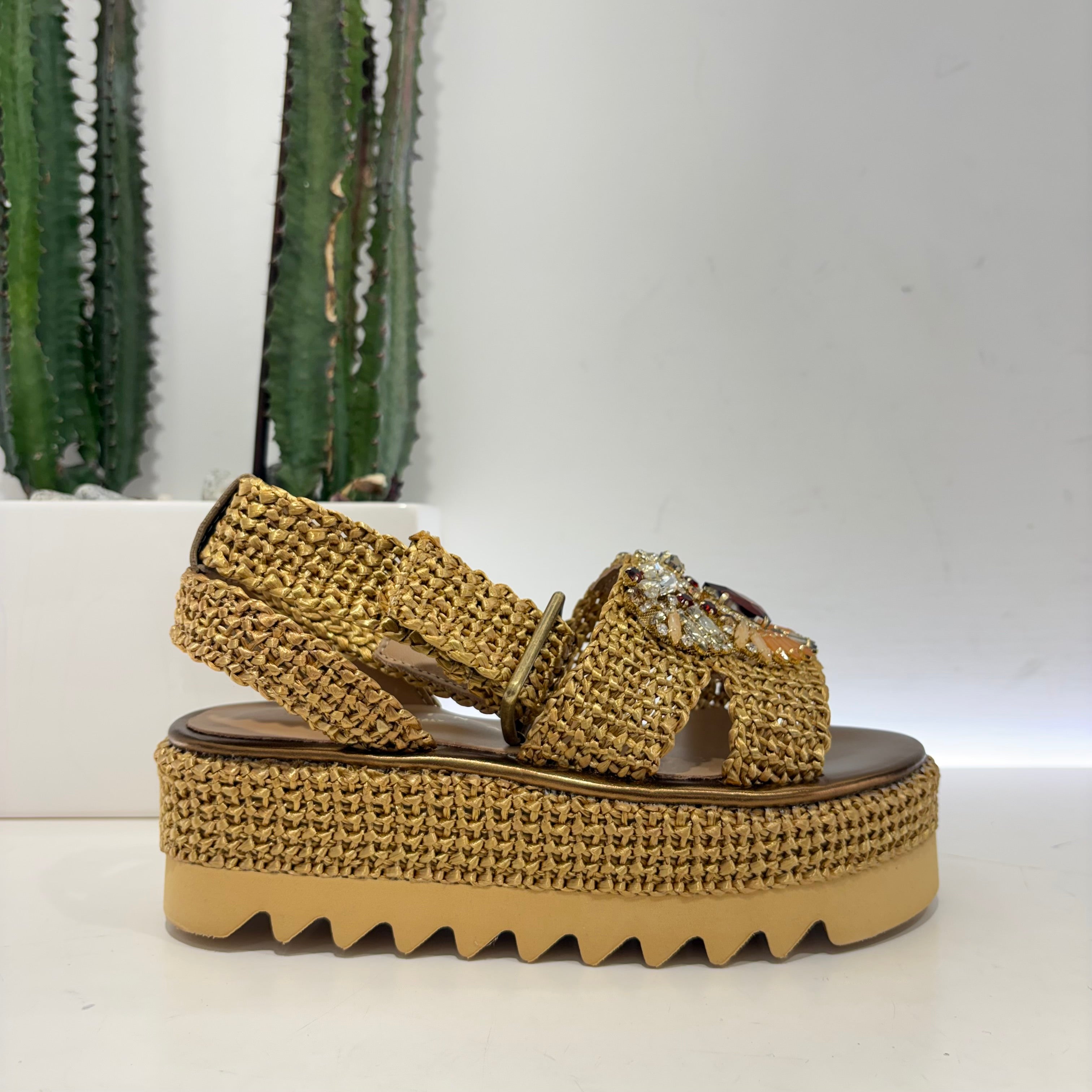 Fiorina sandalo in rafia bronzo con pietre