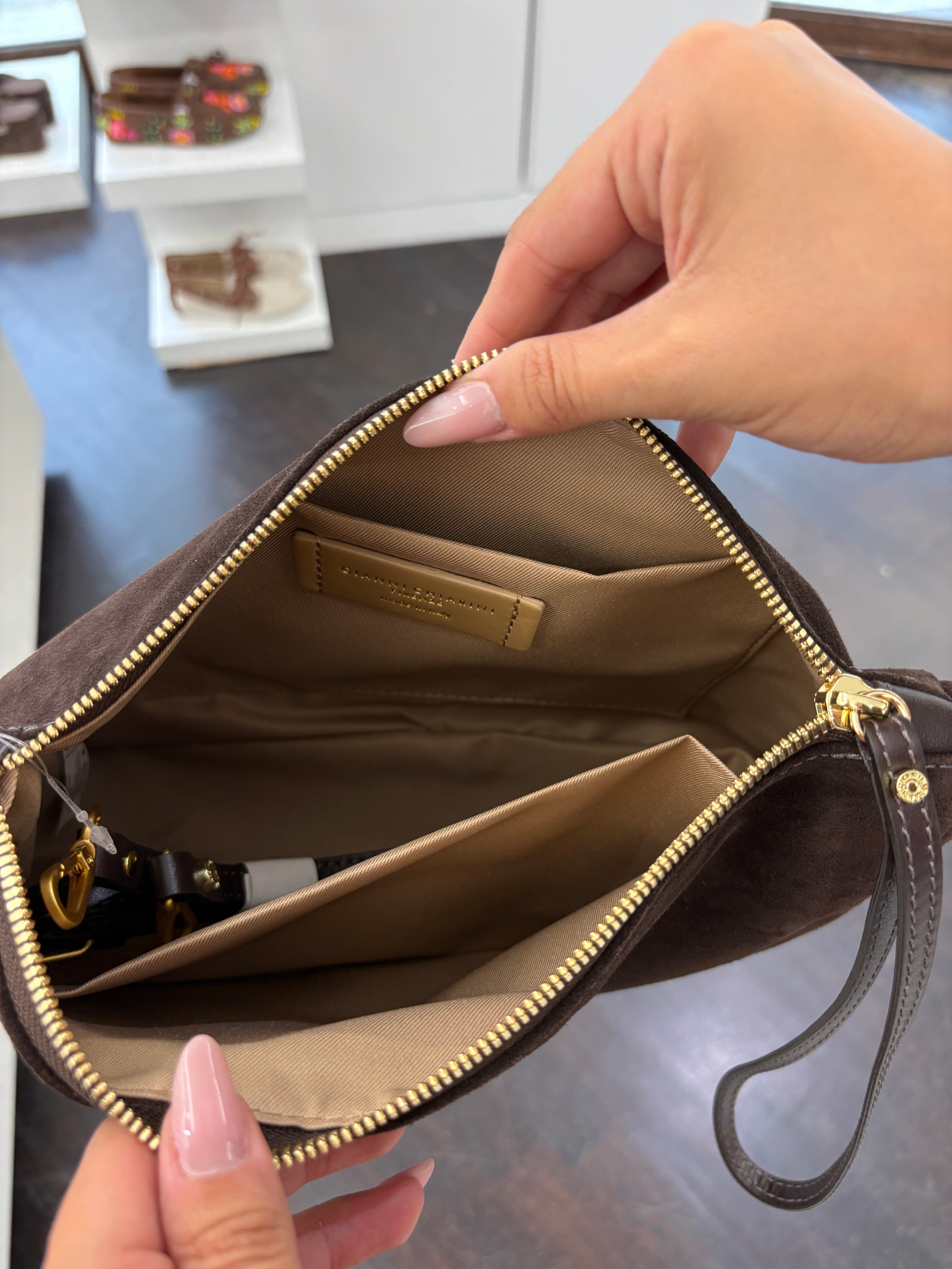 Gianni Chiarini borsa NORA POUCH dimensione MEDIA