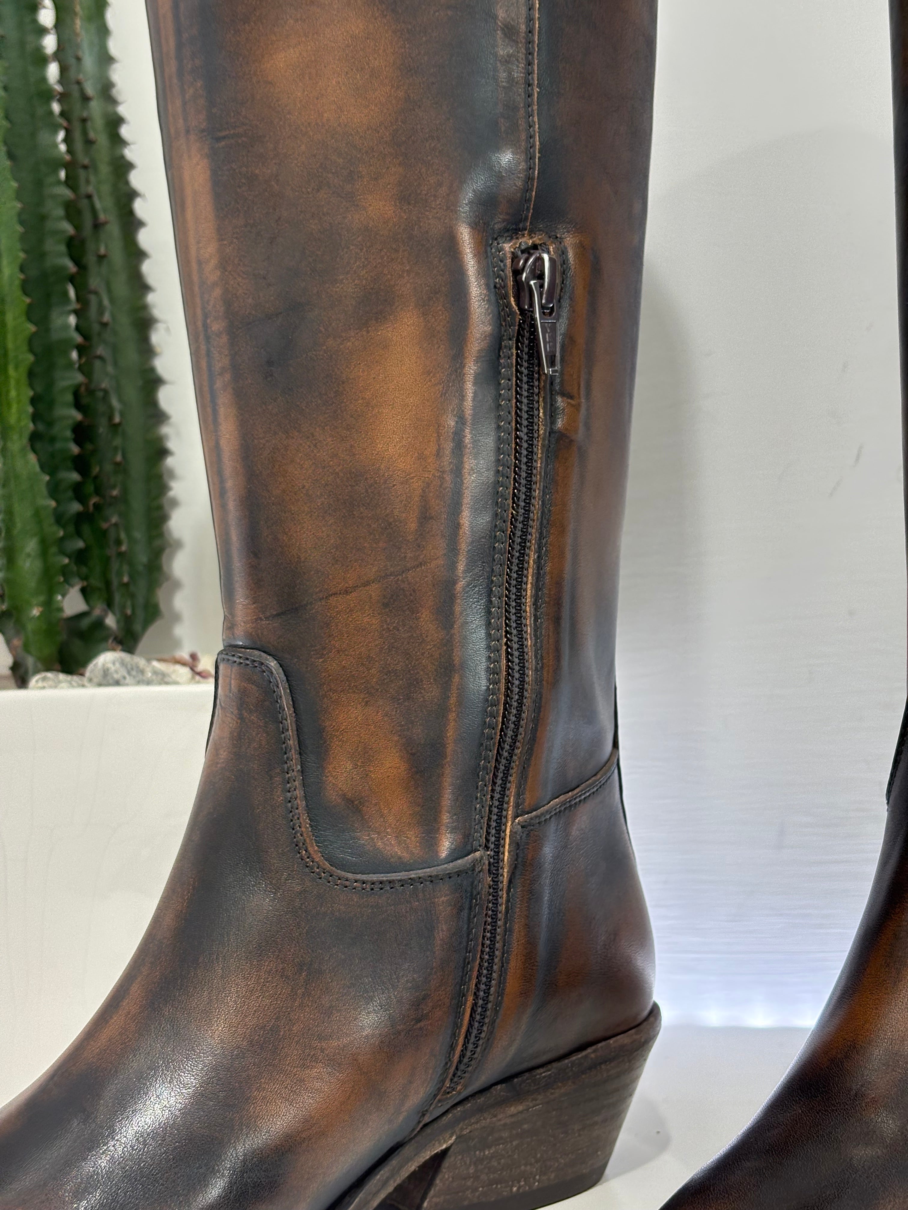 Stivale texano color cuoio invecchiato