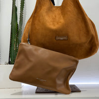 Gianni Chiarini borsa DUA CARAMEL SUEDE dimensione grande