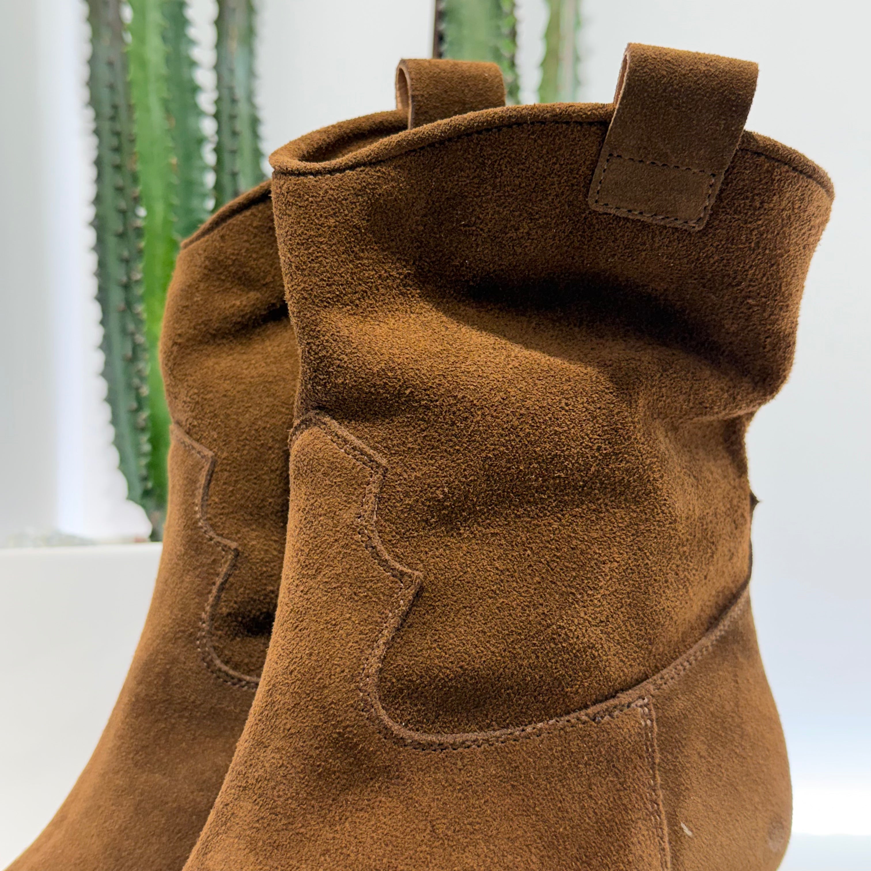 Stivaletto STILE TEX suede cognac