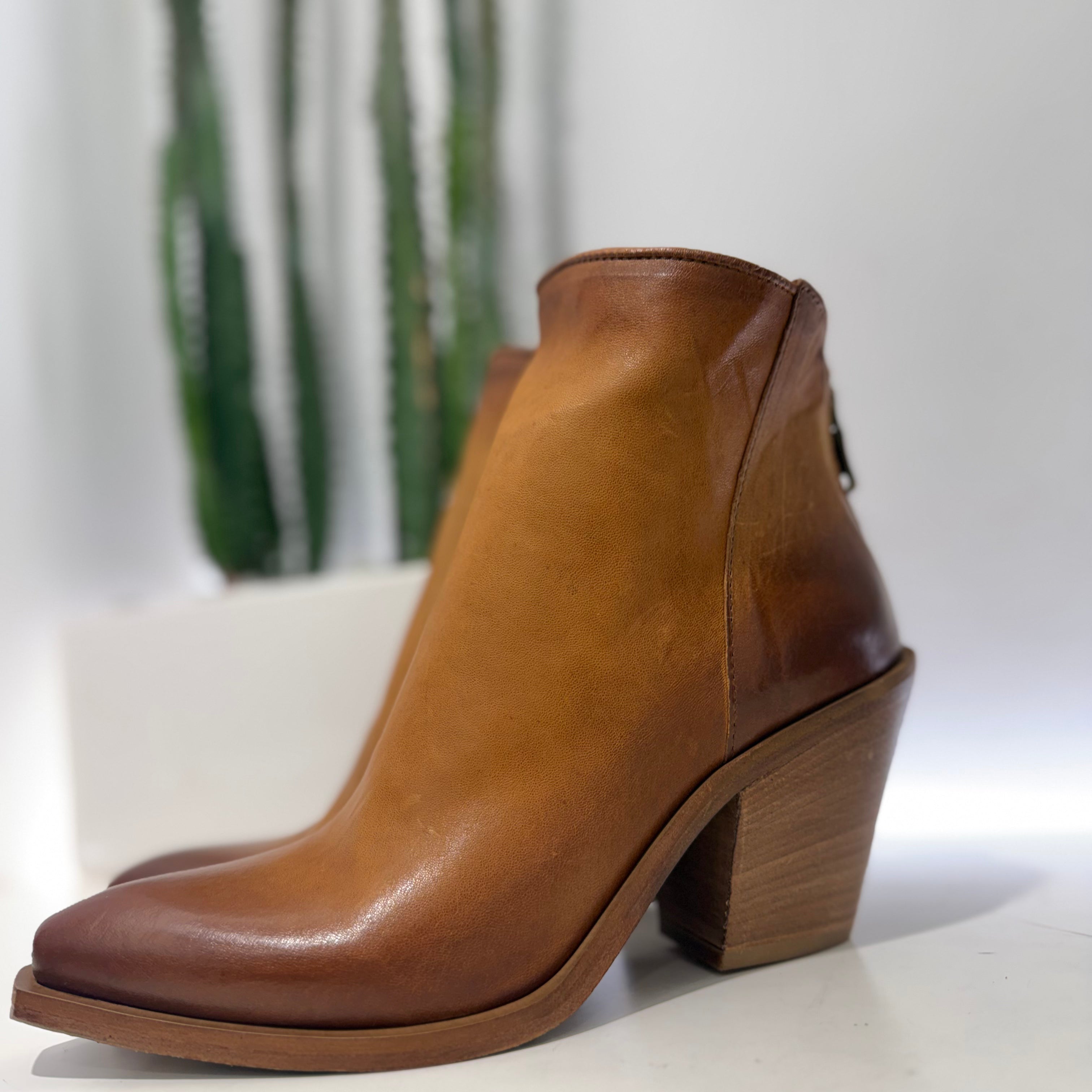 METISSE stivaletto texano PELLE cuoio t.70