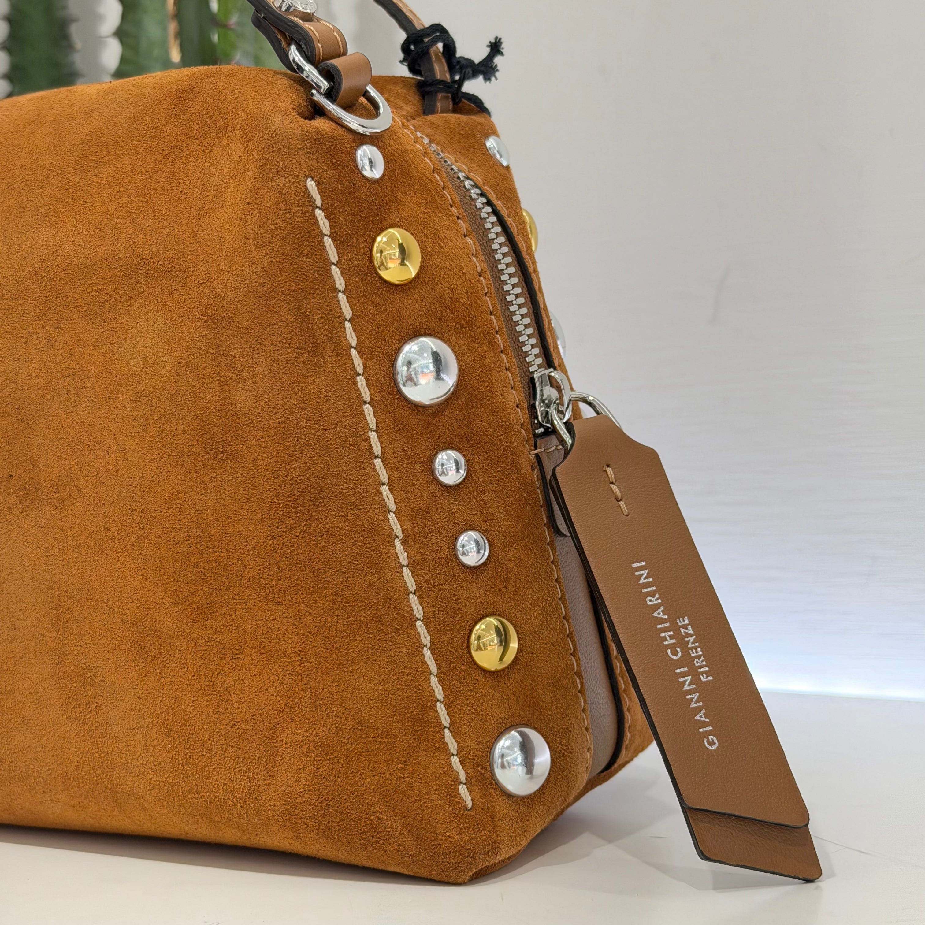 Gianni Chiarini borsa linea ALIFA borchie caramel