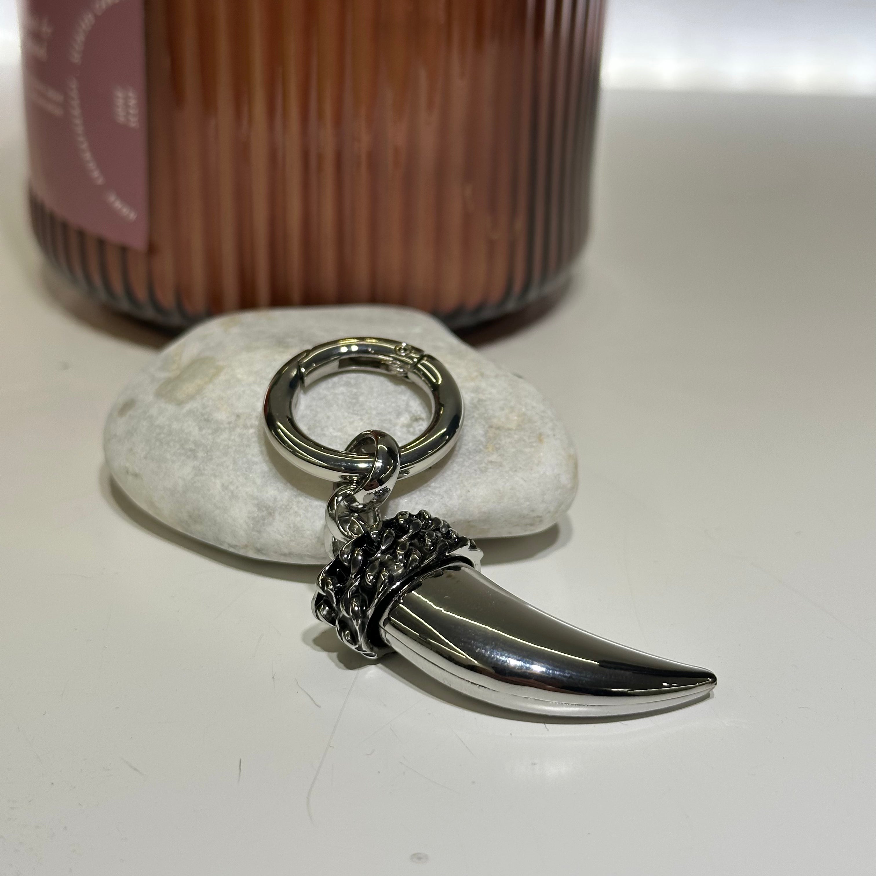 Ciondolo ZANNA con moschettone