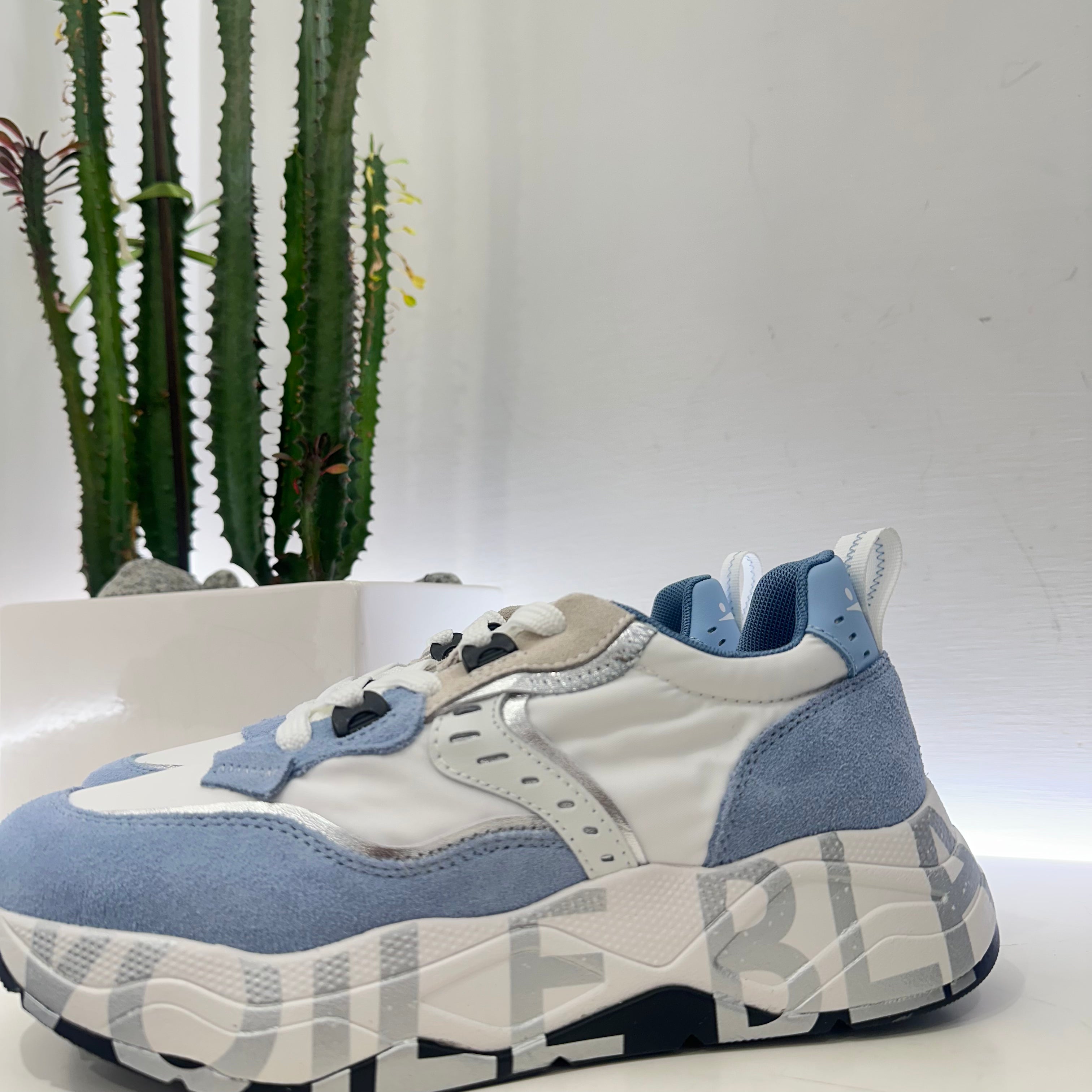 Voile Blanche CLUB sneaker celeste/bianco