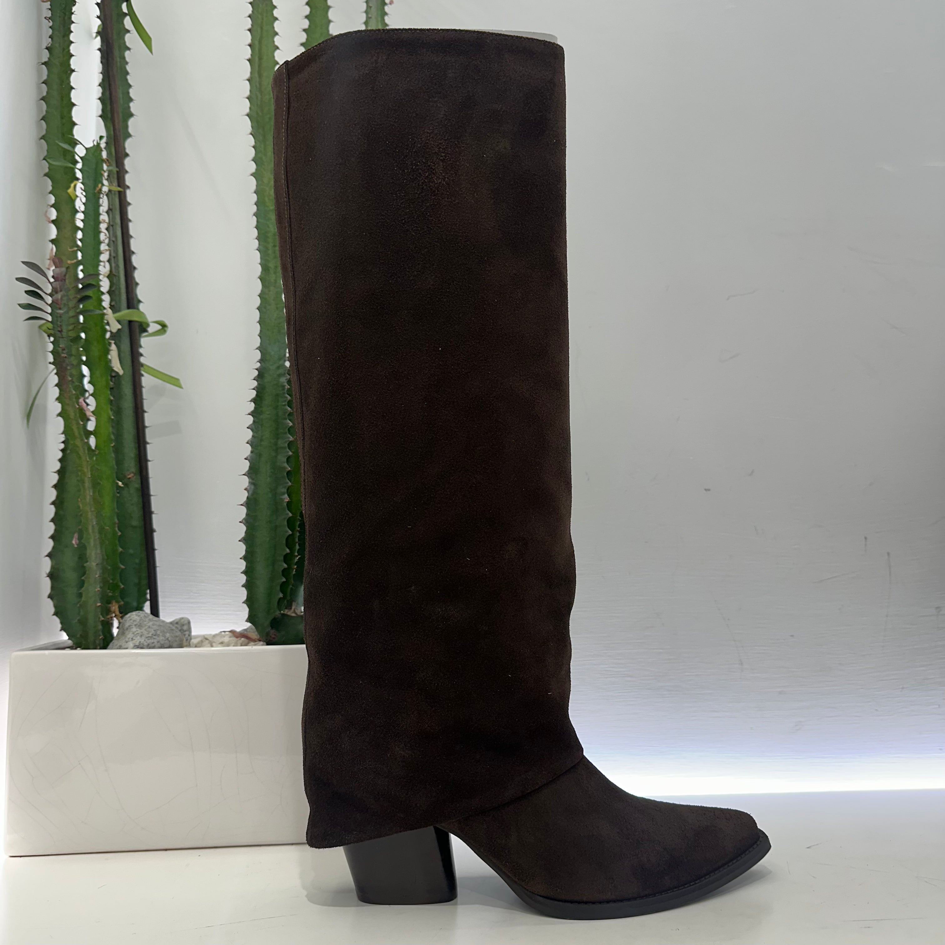 Stivale texano ASIA rovesciato suede moro