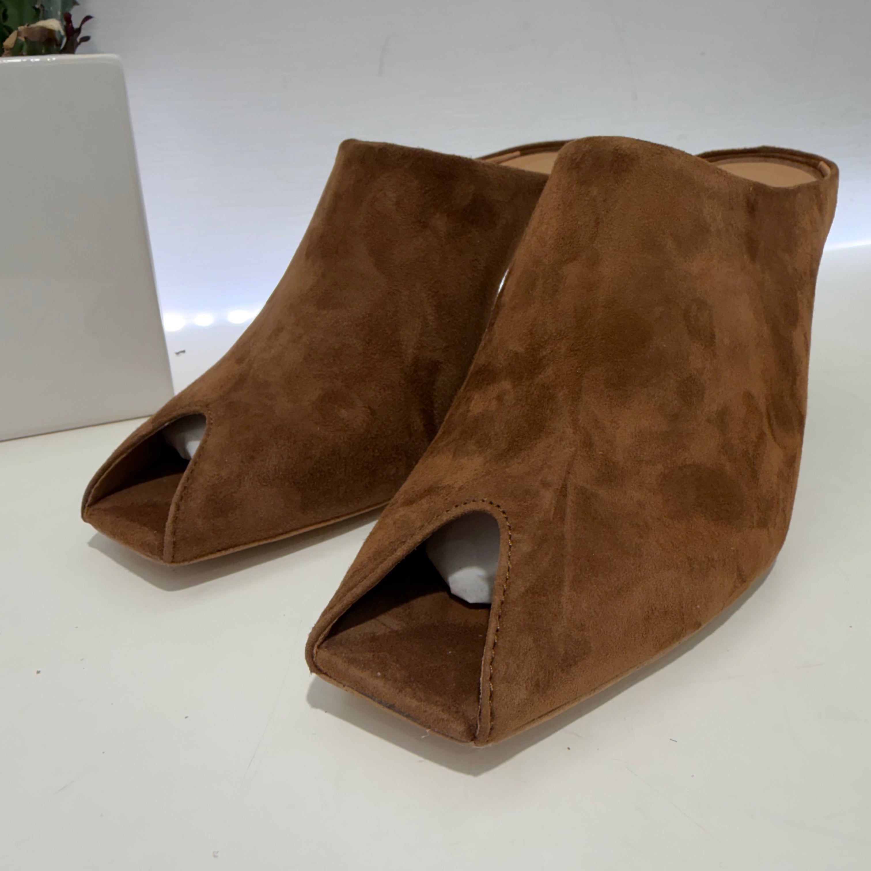 Stivaletto FLY sabot spuntato color tabacco