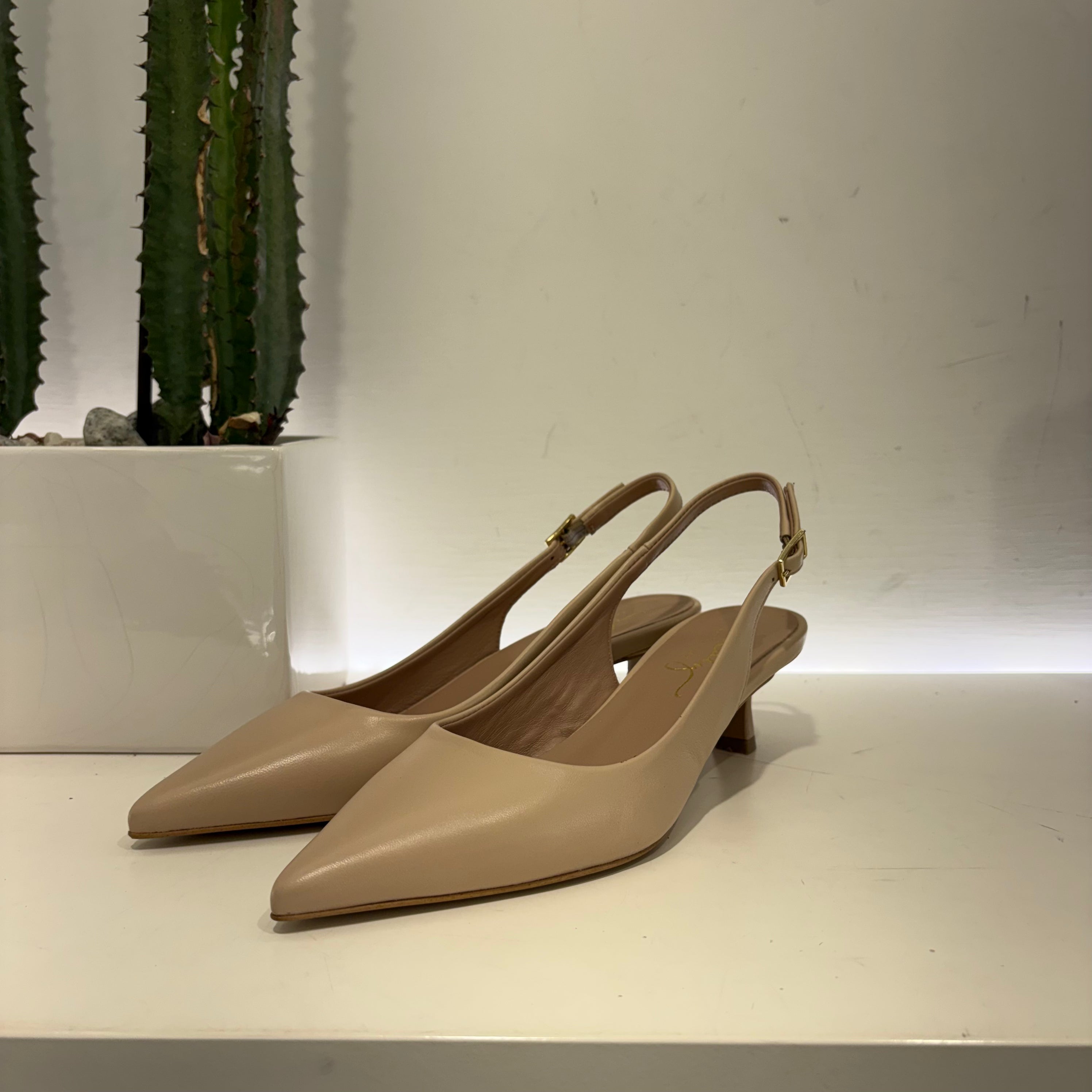 Scarpa aperta dietro Serena CIPRIA t.50