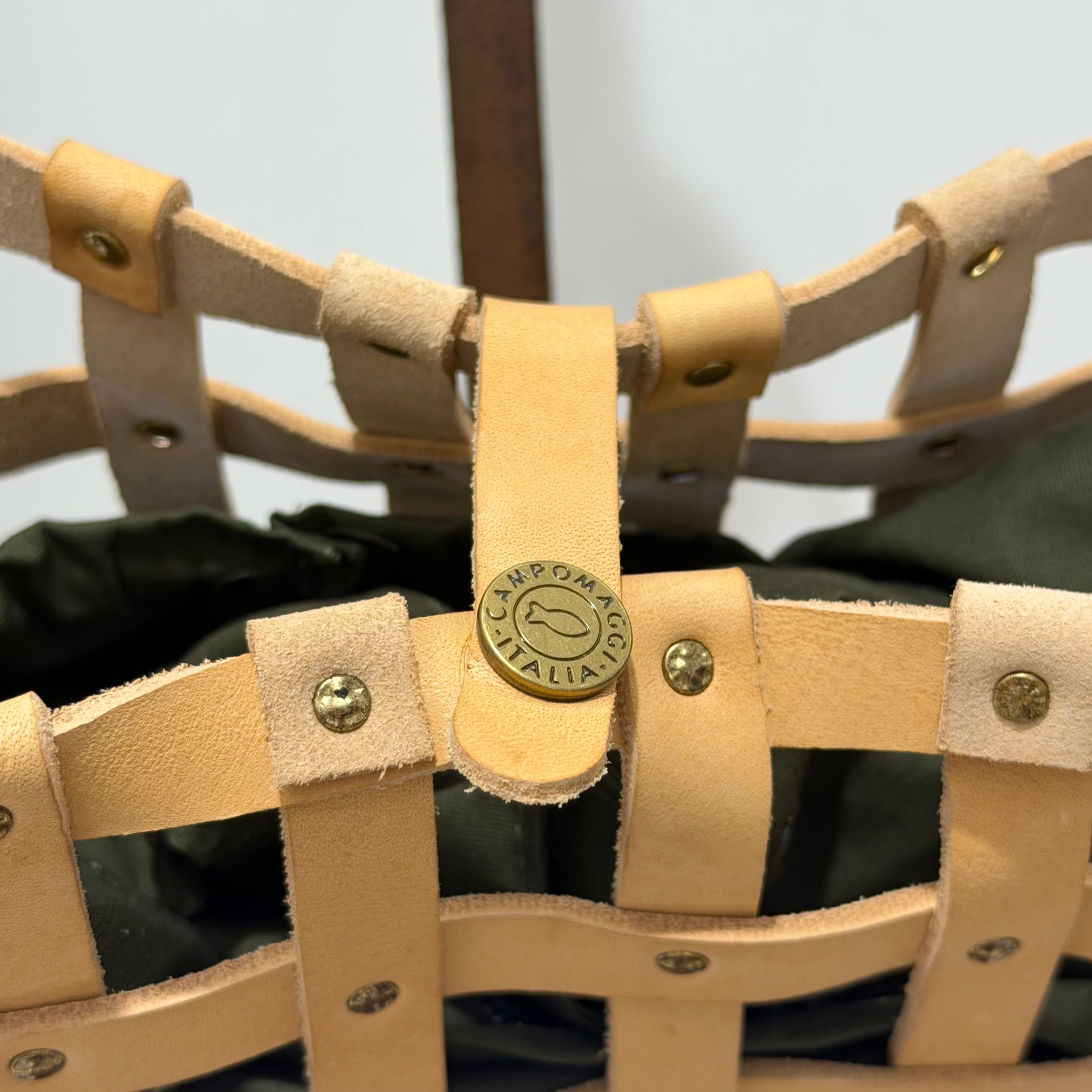 Campomaggi borsa VALERIA vacchetta e rivetti oro