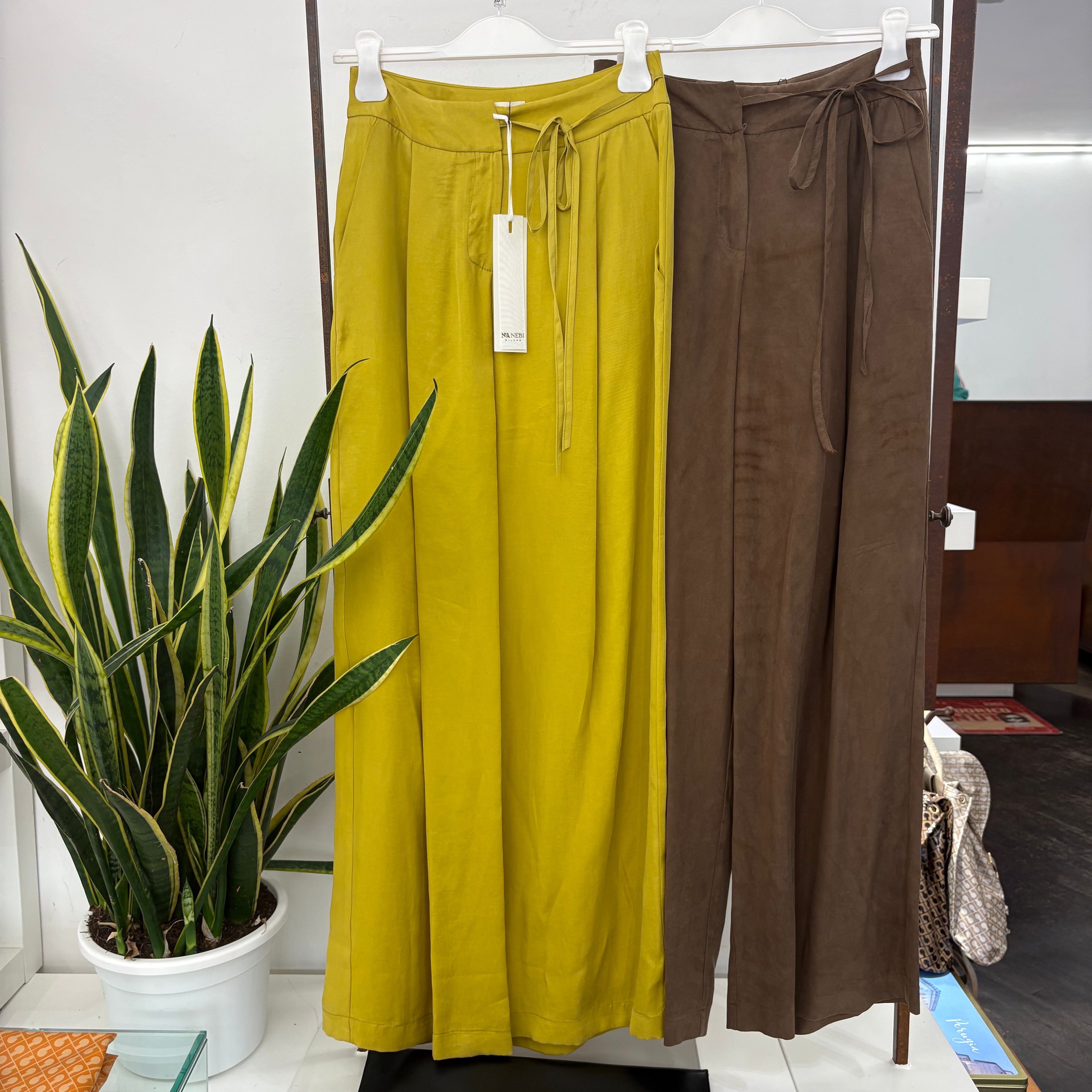 Pantalone gamba larga effetto SETA LAVATA