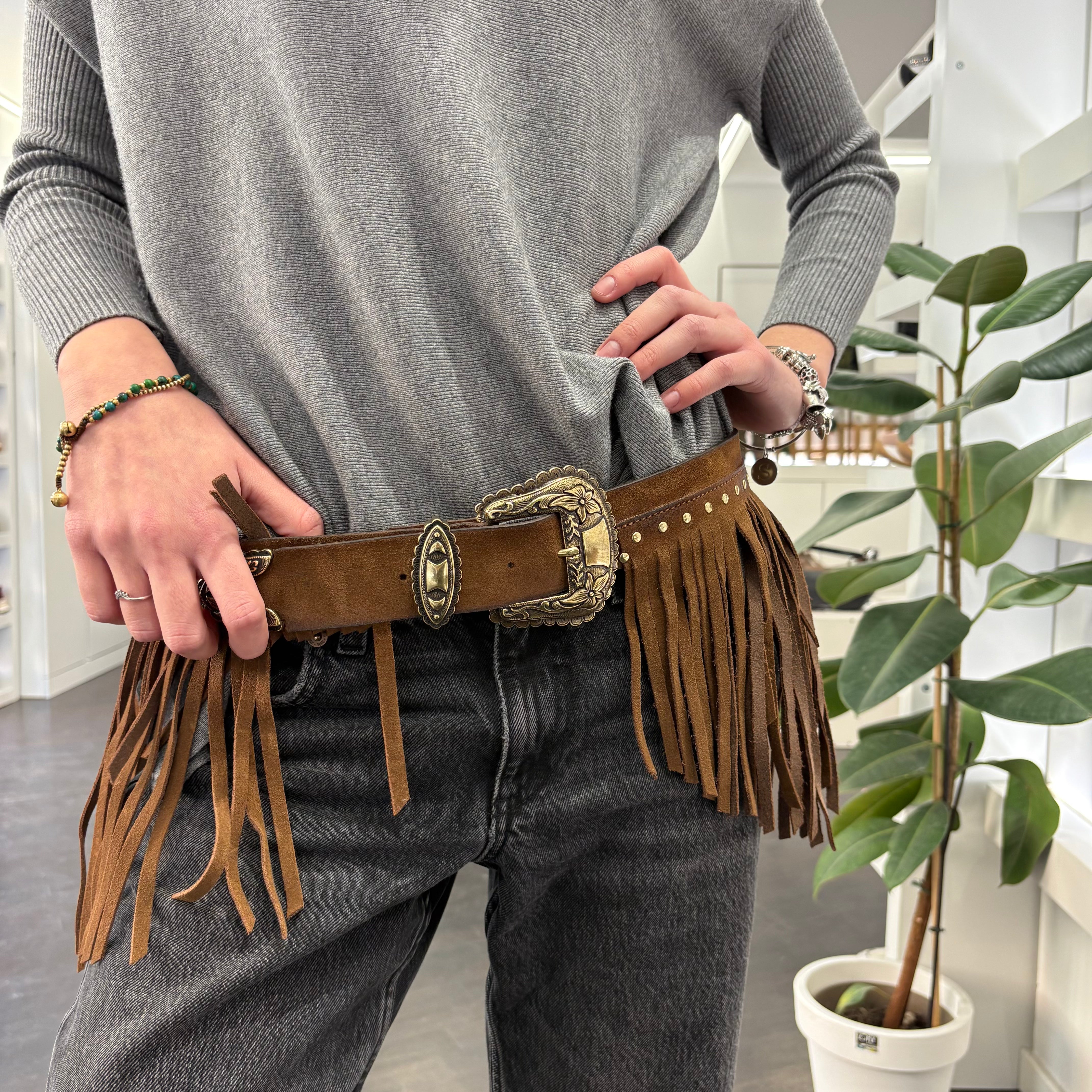 Alberto Luti cintura suede con frange e borchie color argento MAXI FIBBIA