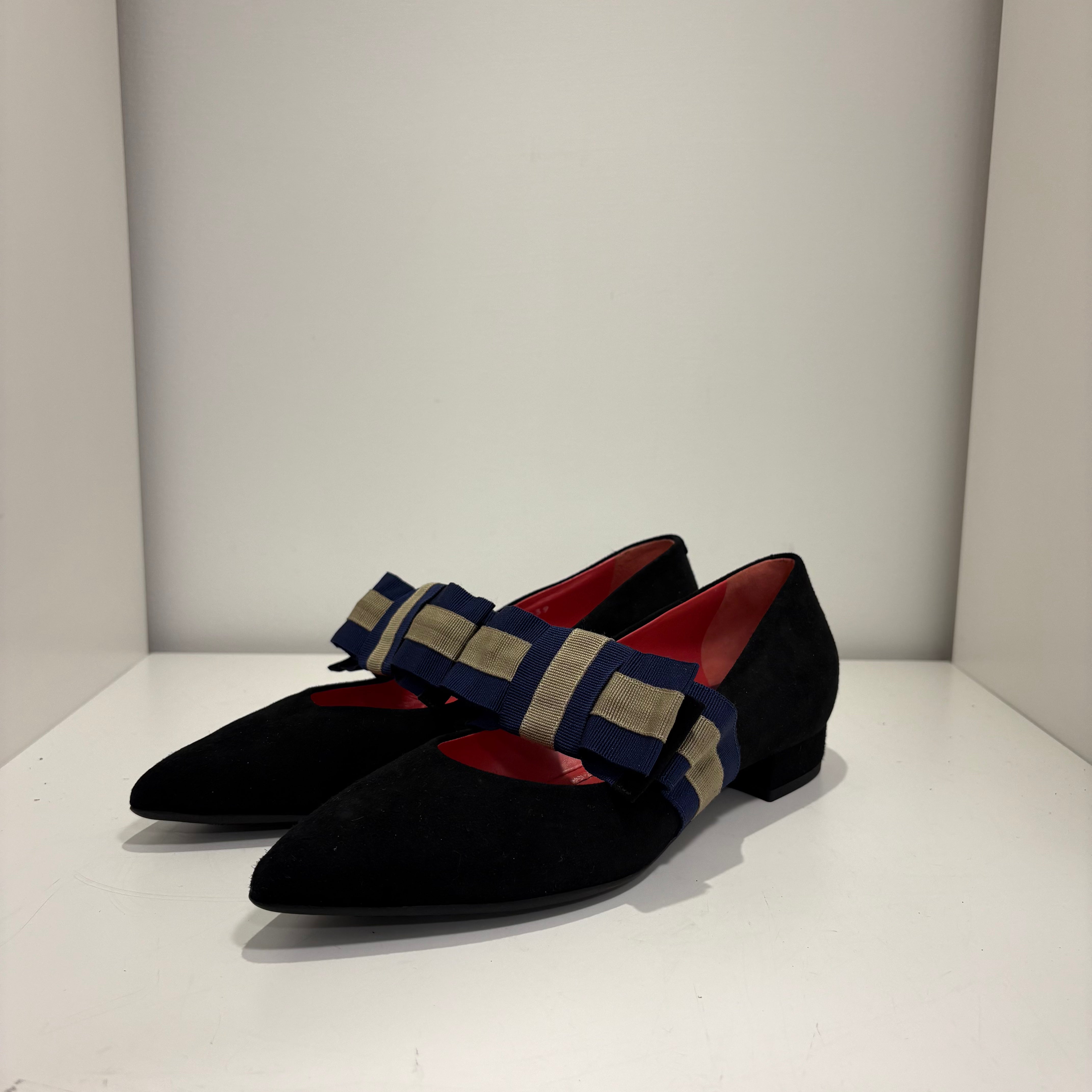 Pas de rouge ballerina fiocco blu e beige