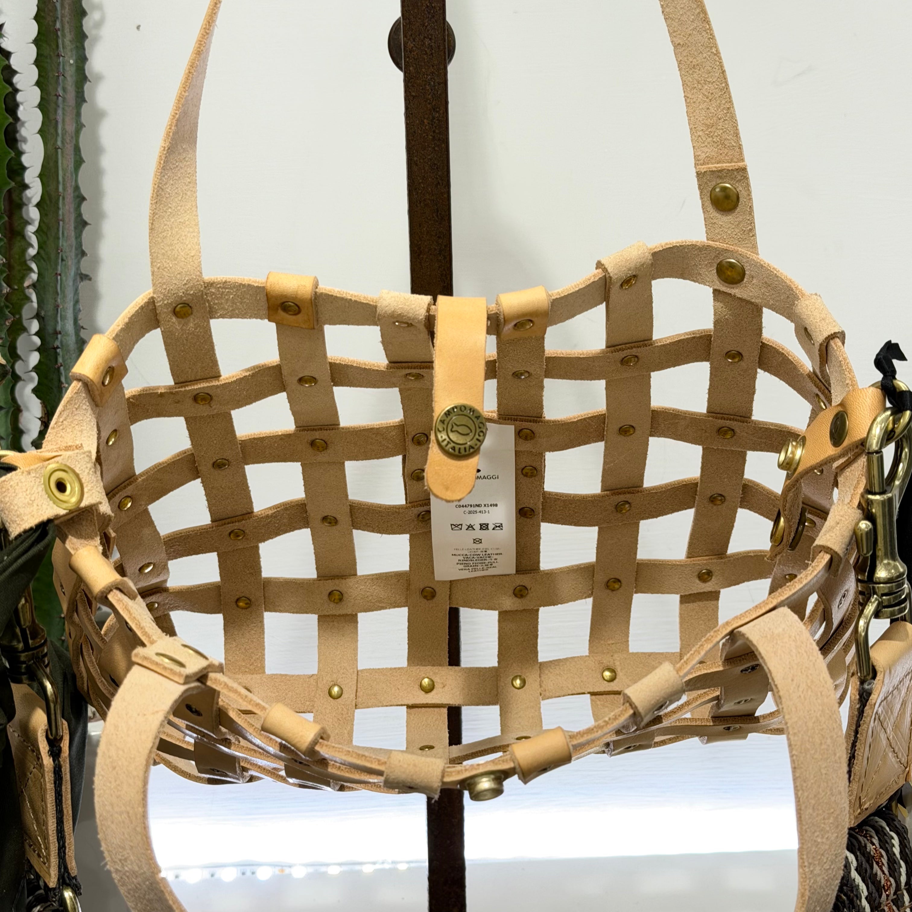 Campomaggi borsa VALERIA vacchetta e rivetti oro