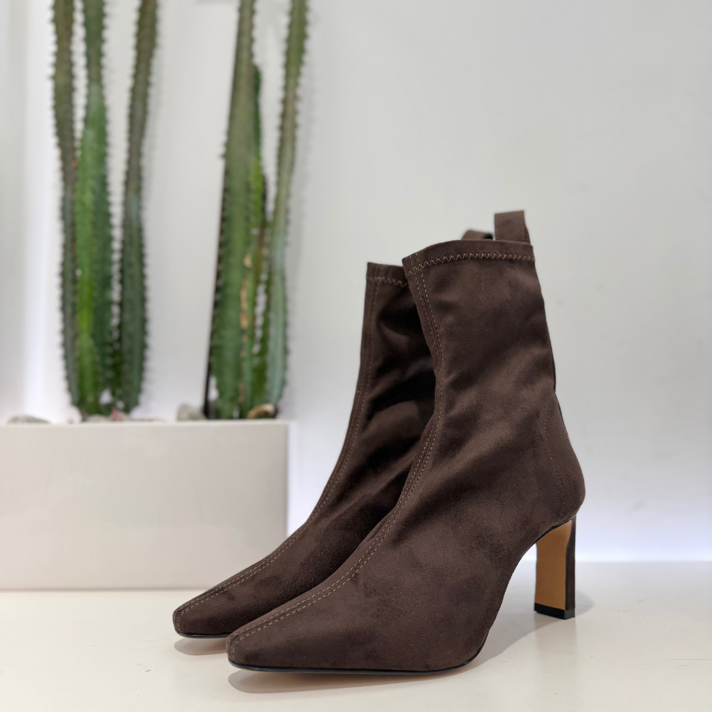 Stivaletto STRETCH elasticizzato t.moro