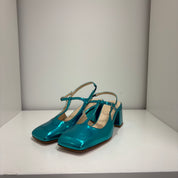 Scarpa aperta dietro turchese