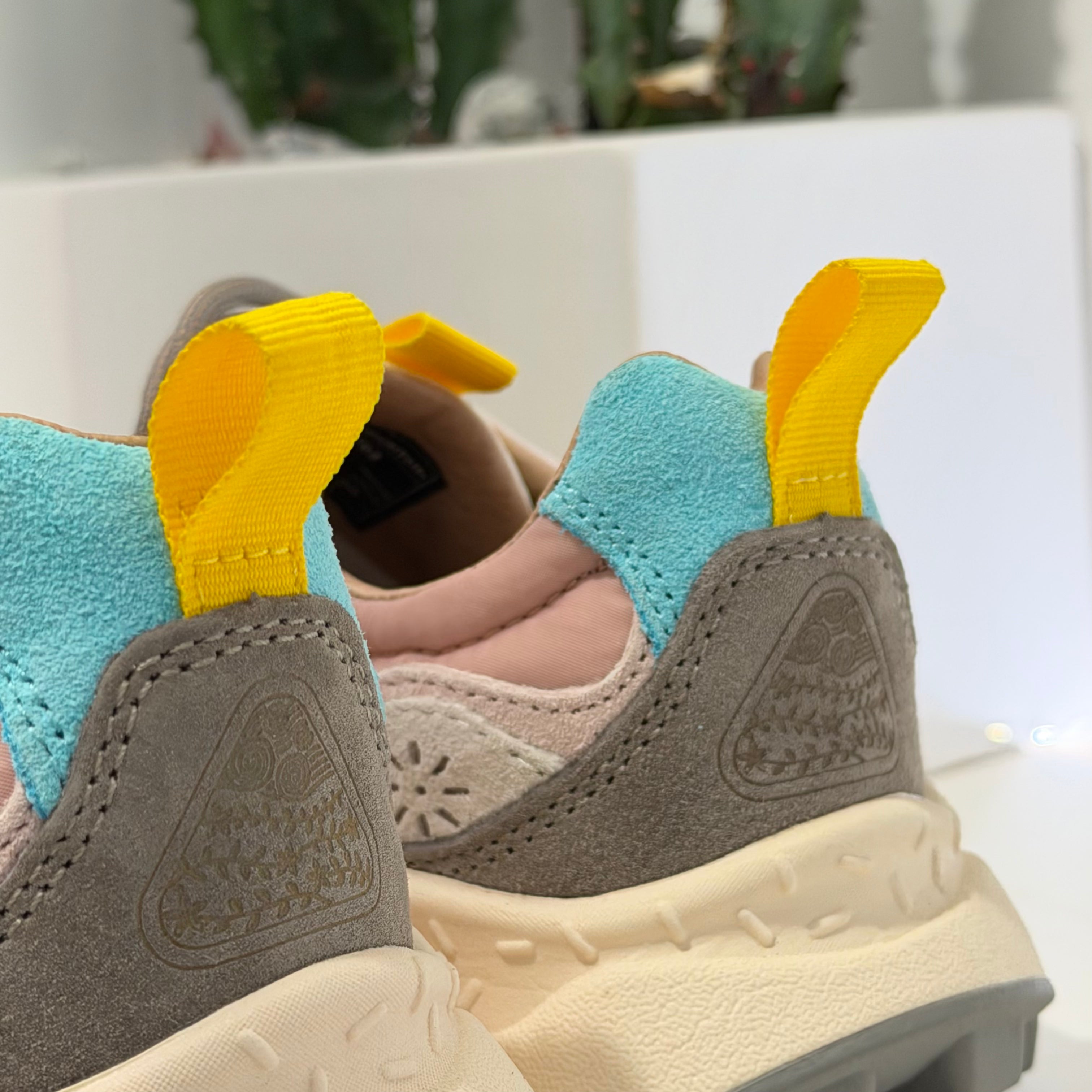 Flower Mountain sneakers YAMANO colori PASTELLO